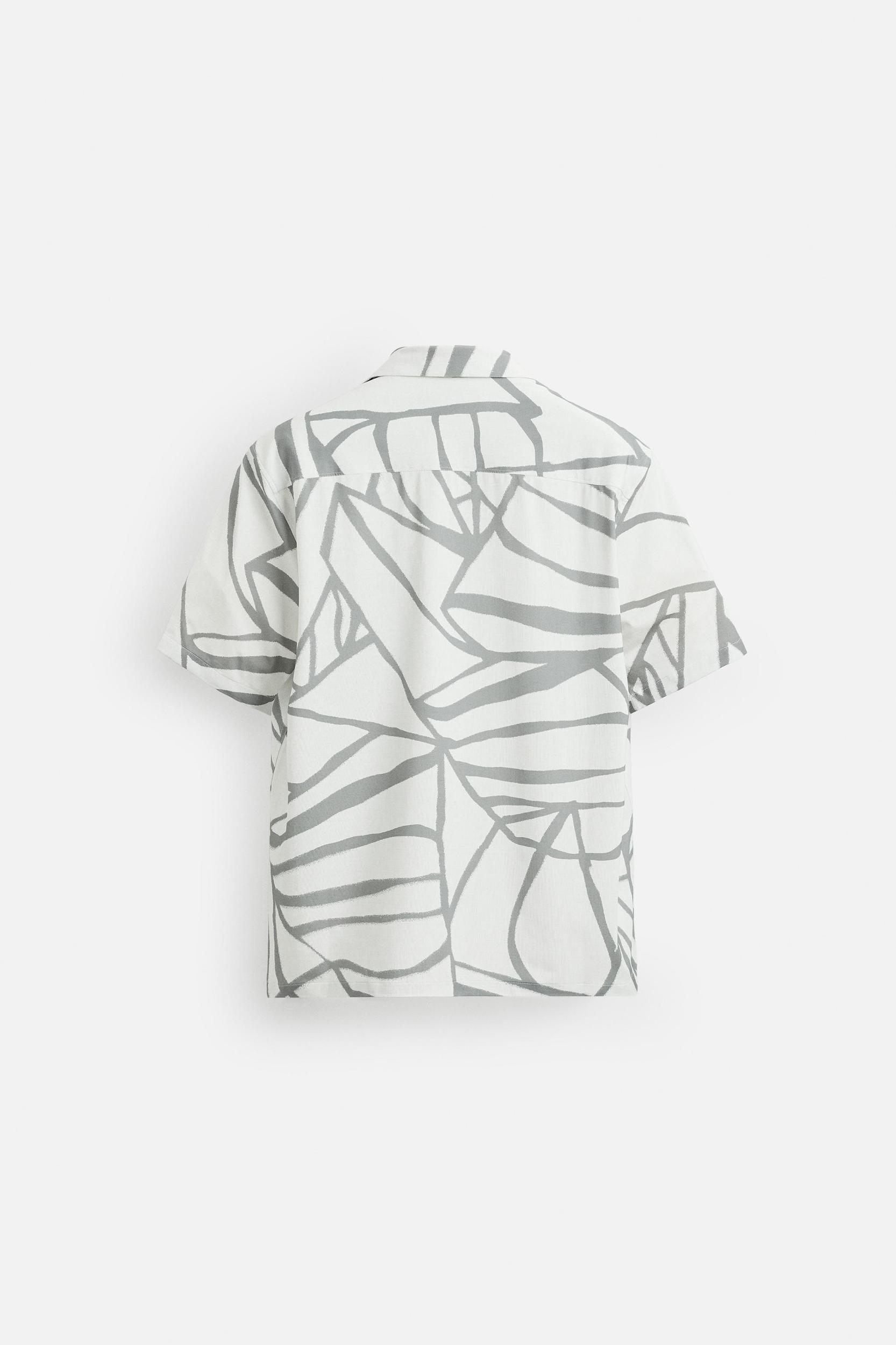 ABSTRACT PRINT STRETCH SHIRT Product Image