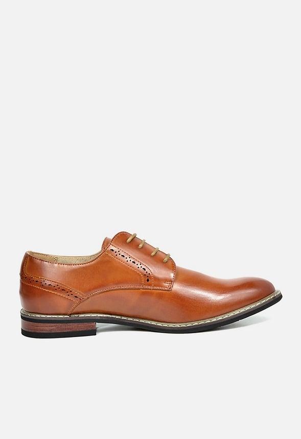 Men's Classic Wingtip Wide Dress Shoes Product Image