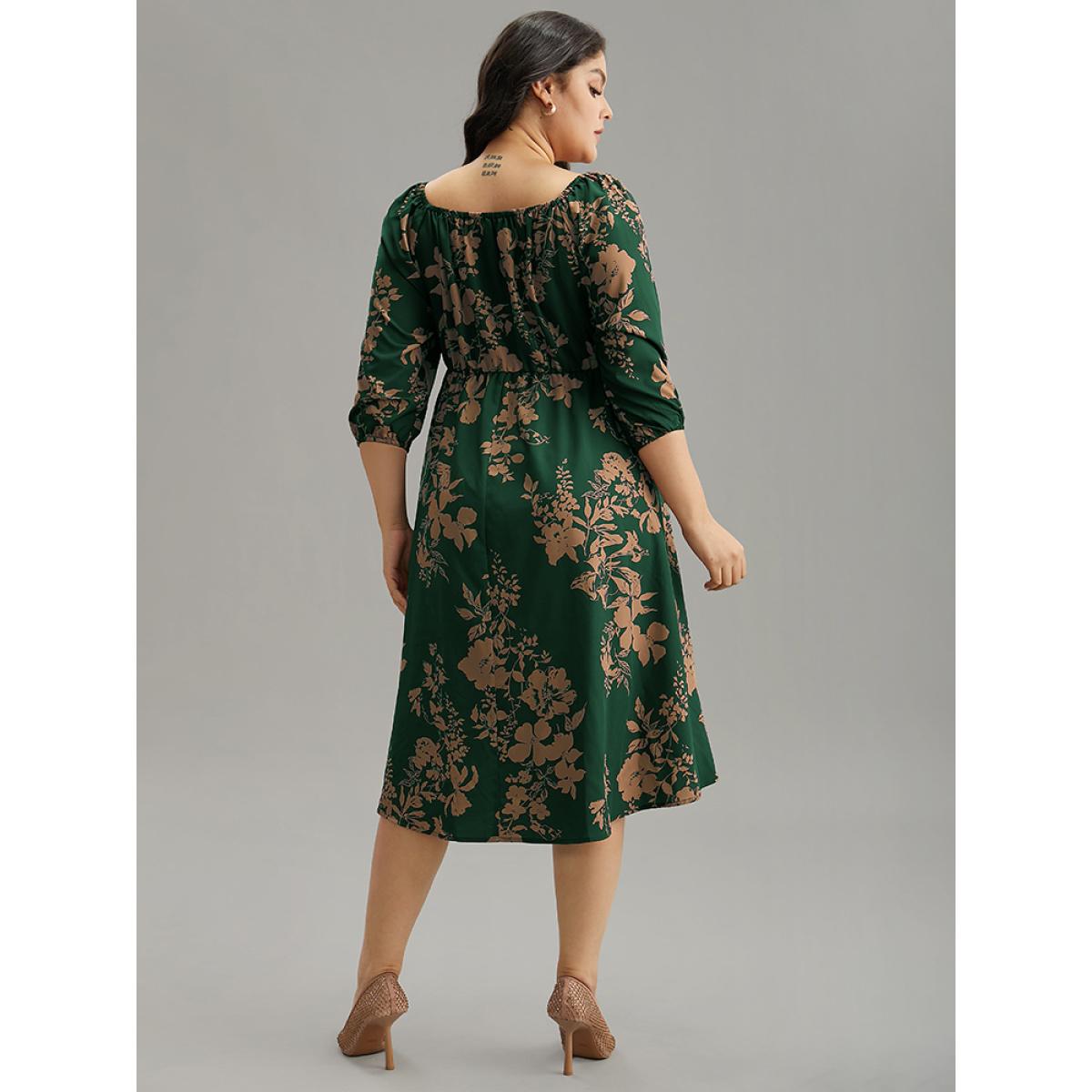 Plus Size Silhouette Floral Print Elastic Cuffs Dress DarkGreen Women Timeless Elastic cuffs Square Neck Elbow-length sleeve Curvy Midi Dress BloomChic 30/6X Product Image
