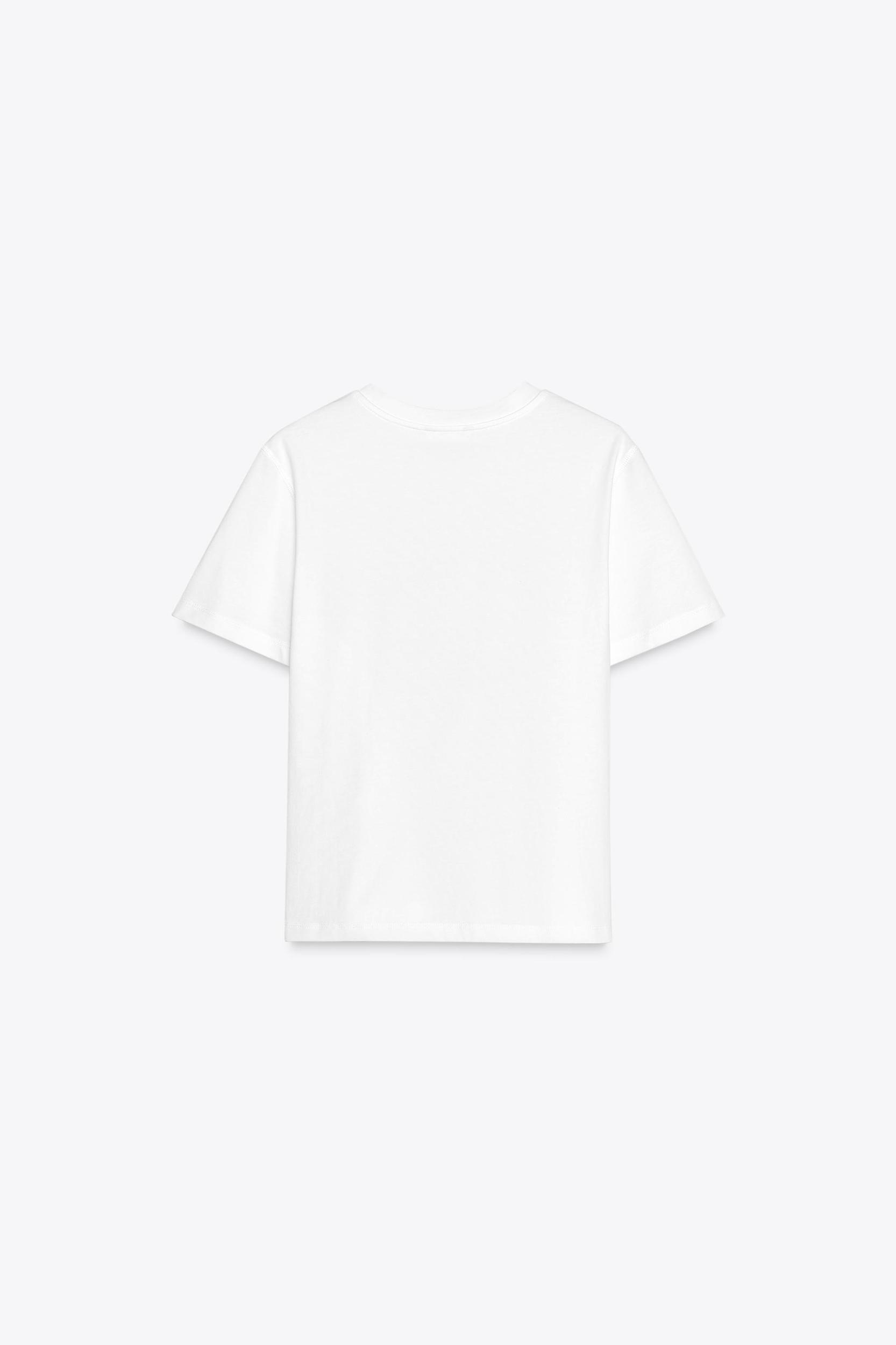 CONTRAST TEXT T-SHIRT Product Image