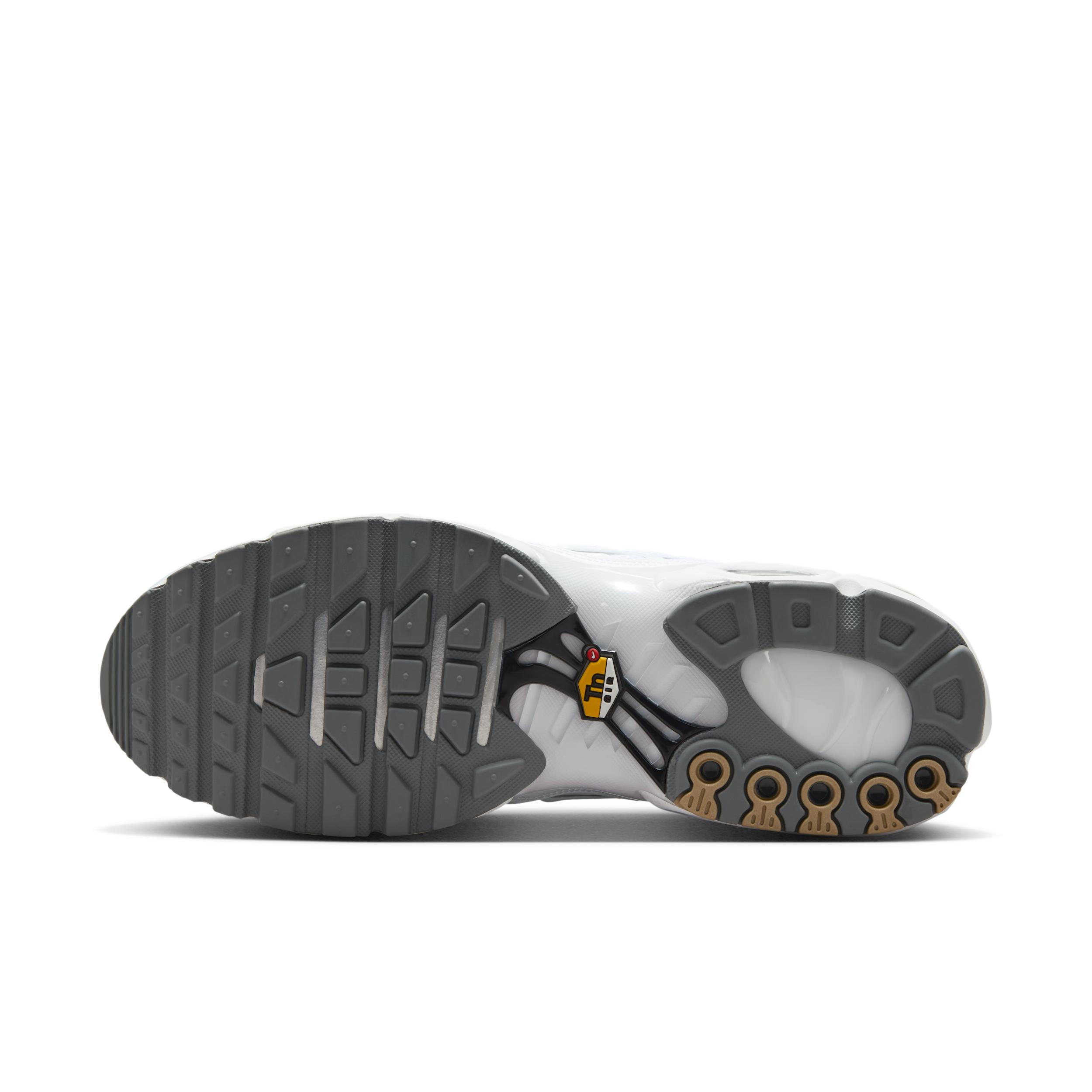 Nike Mens Air Max Plus Shoes | 604133-139 Product Image