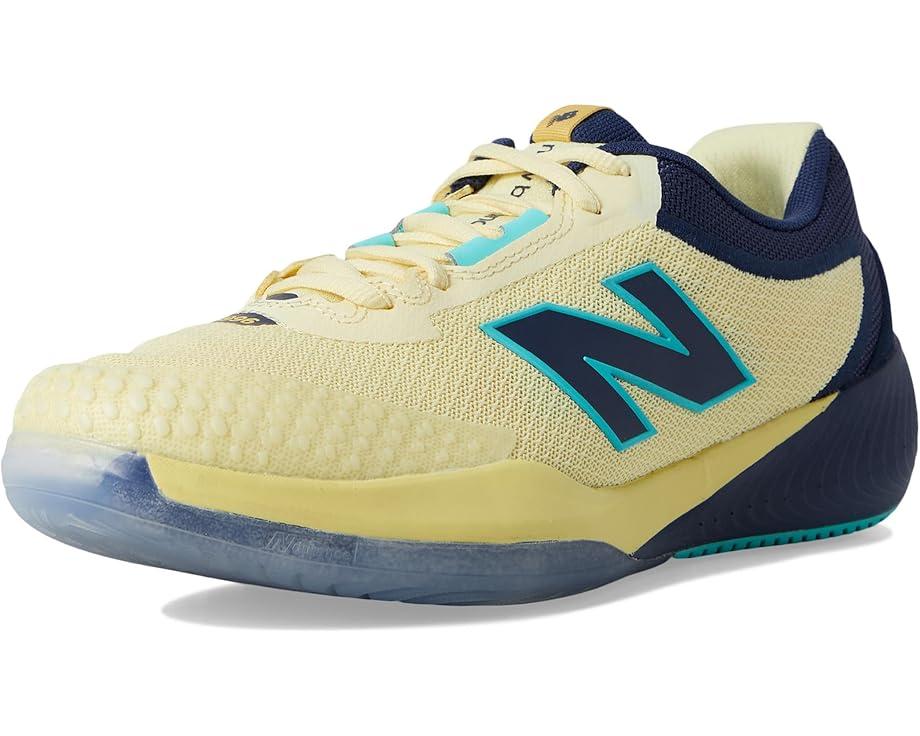 696v6 Tennis Shoes Product Image