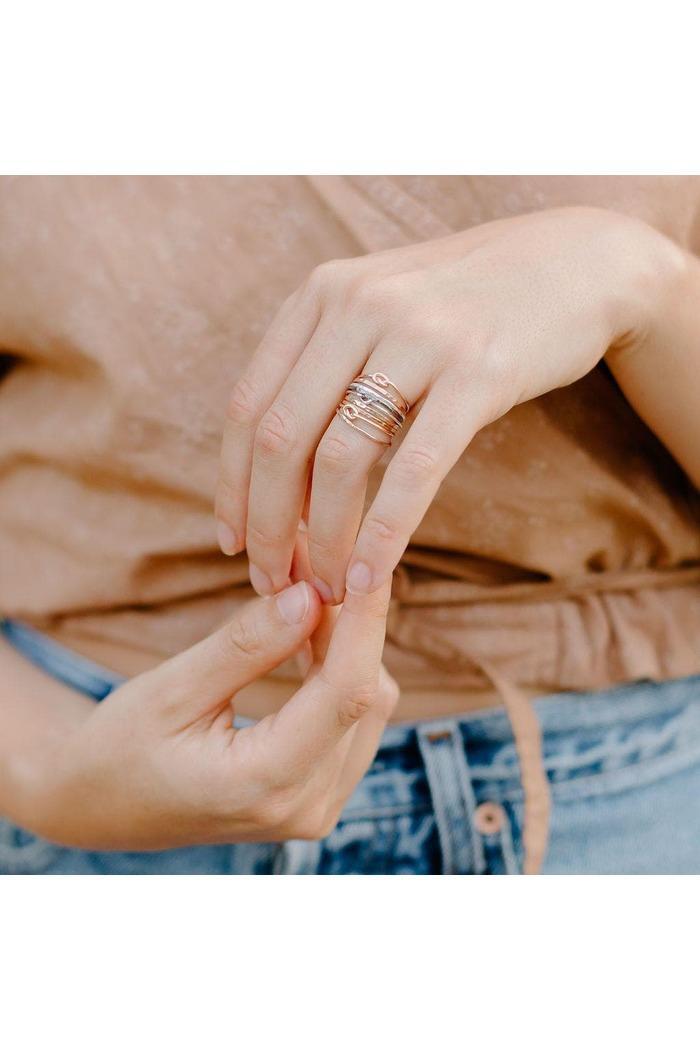 Love Knot Ring Product Image