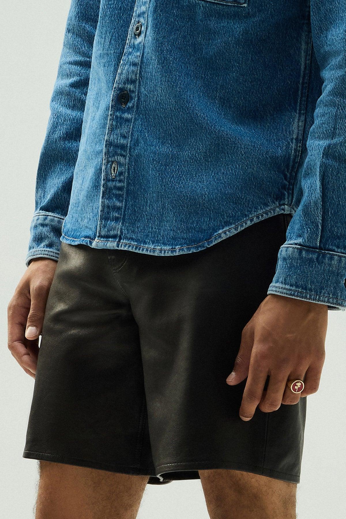 Clint Relaxed Short Male Product Image