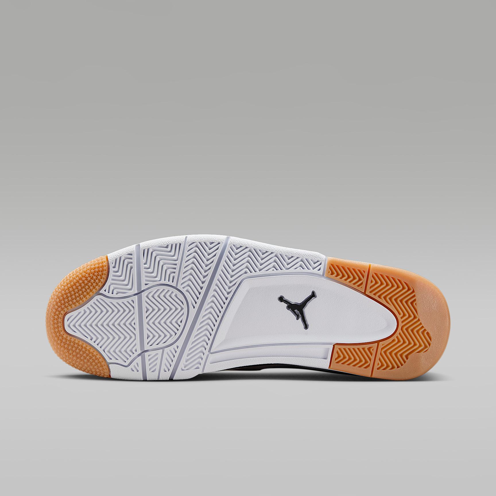 Mens Air Jordan 4 RM Shoes | FQ7939-110 Product Image