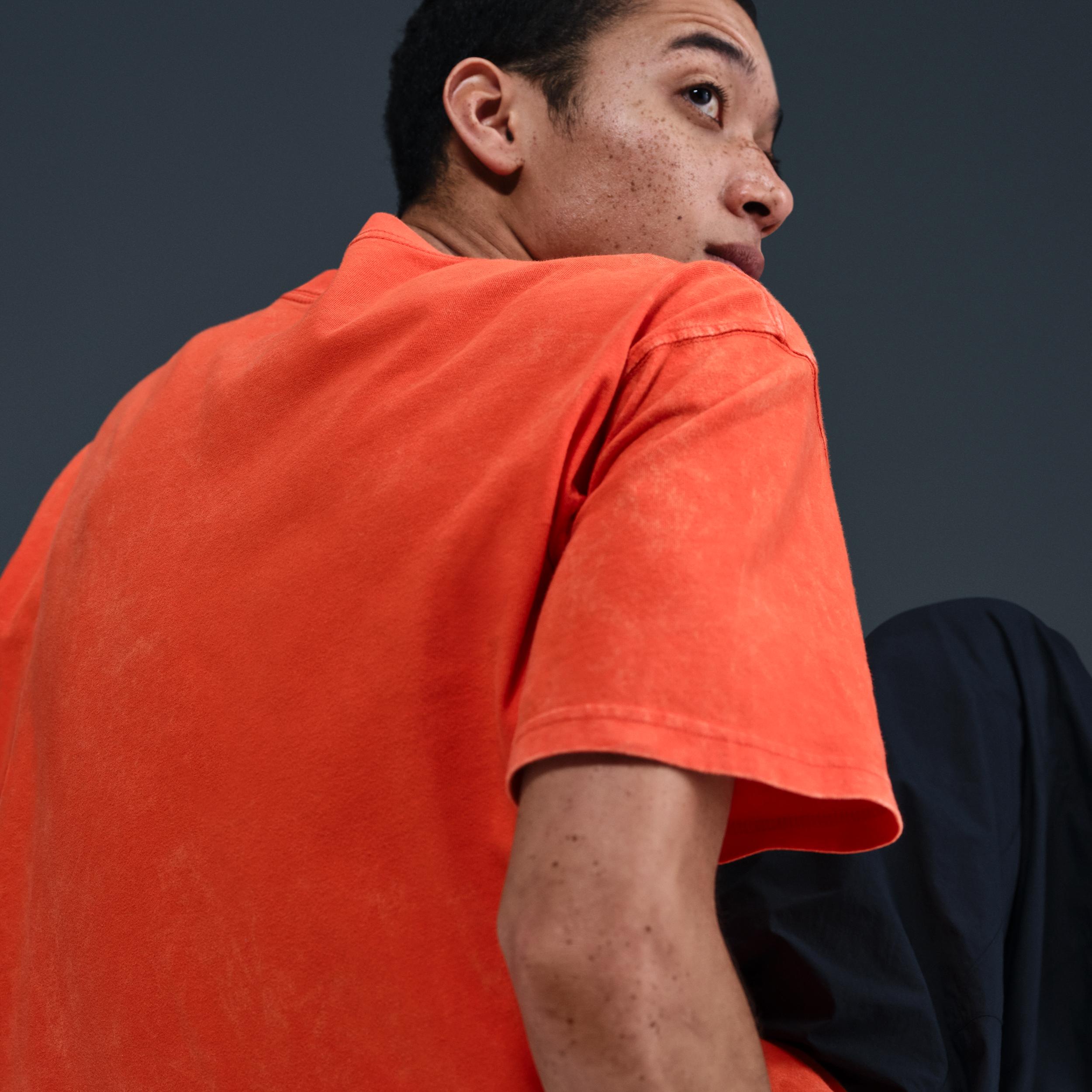 Nike Mens Max90 Basketball T-Shirt | HJ3434-633 Product Image