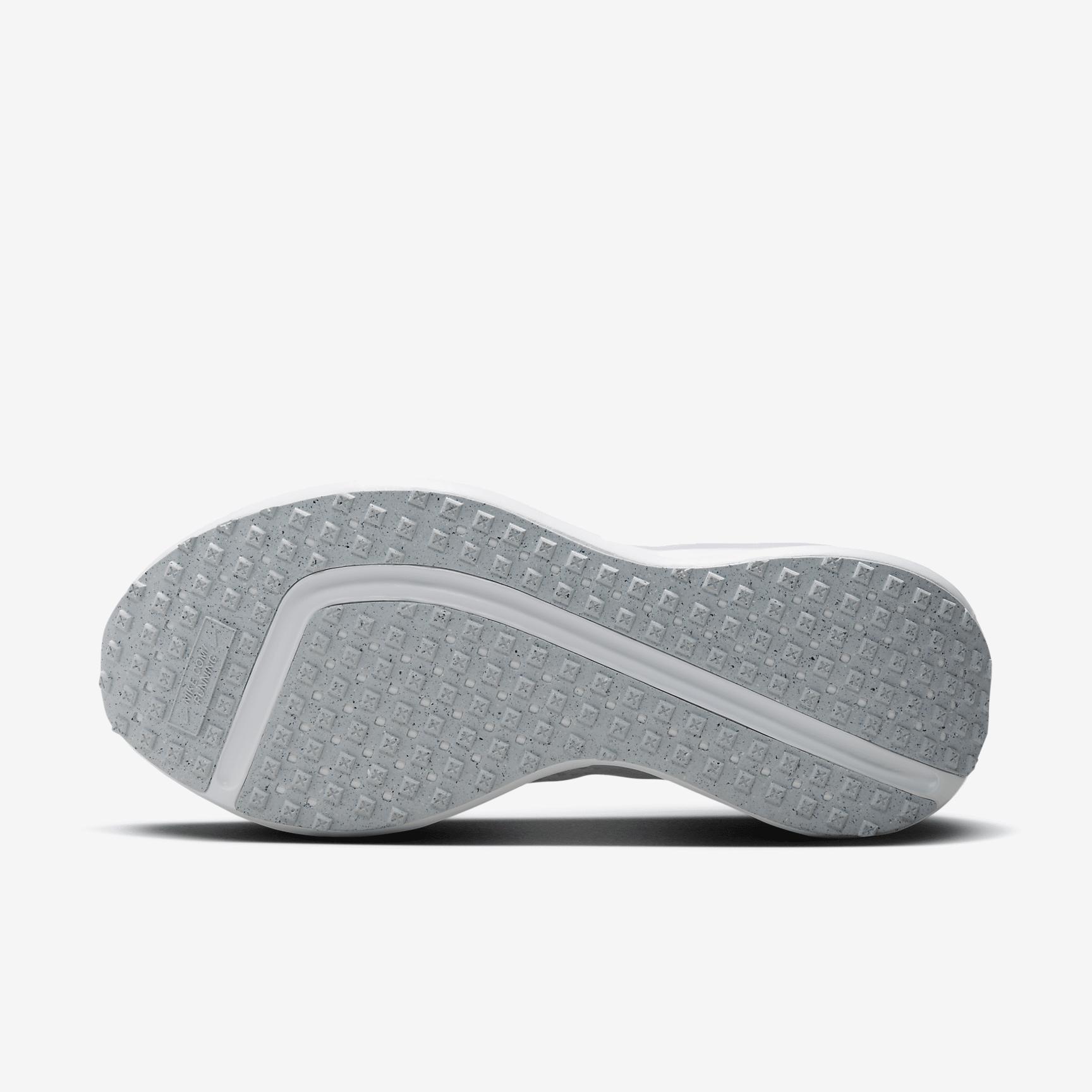 Nike Womens Interact Run Road Running Shoes | FD2292-104 Product Image