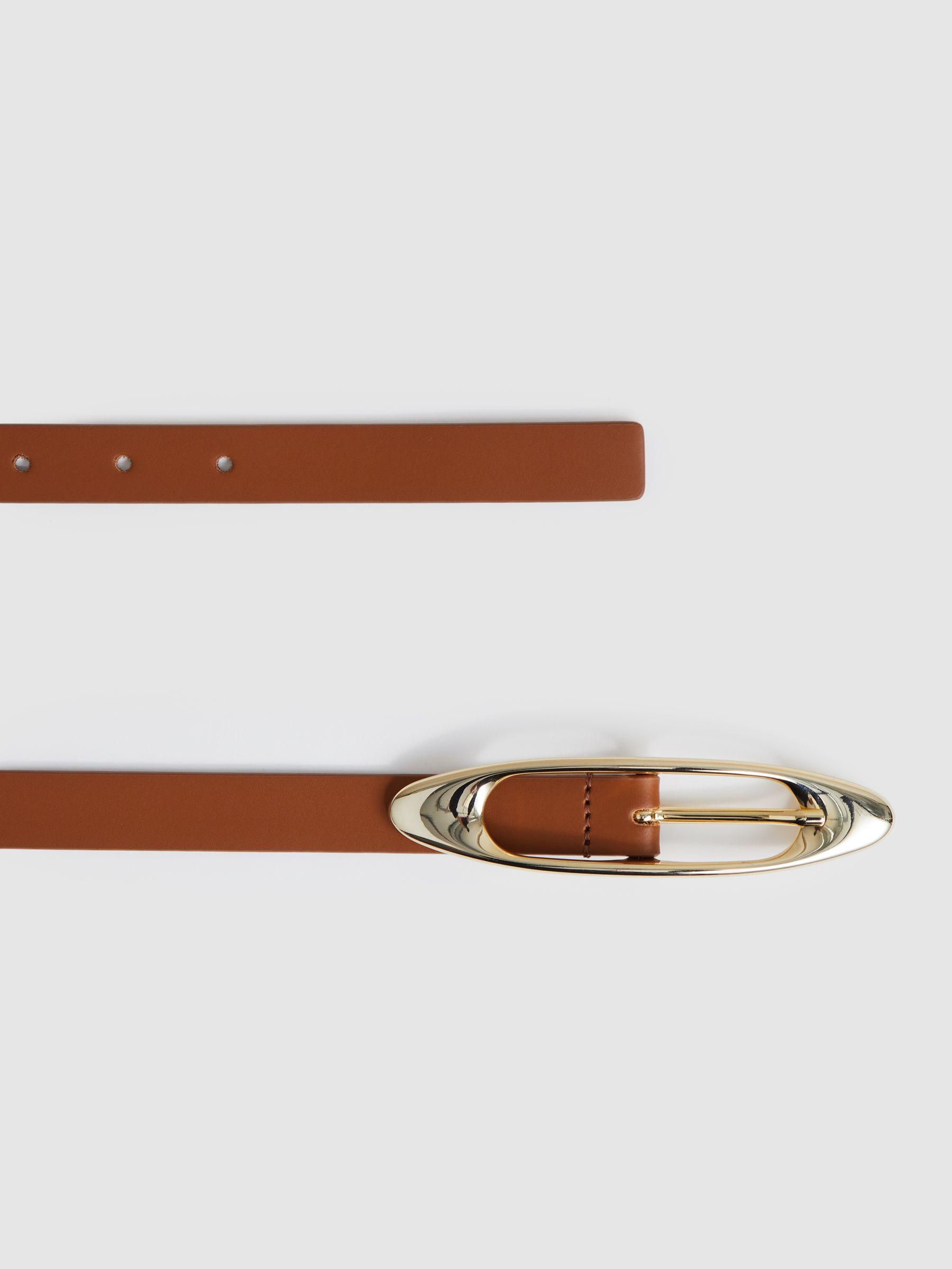 Leather Oval-Buckle Belt in Tan Product Image