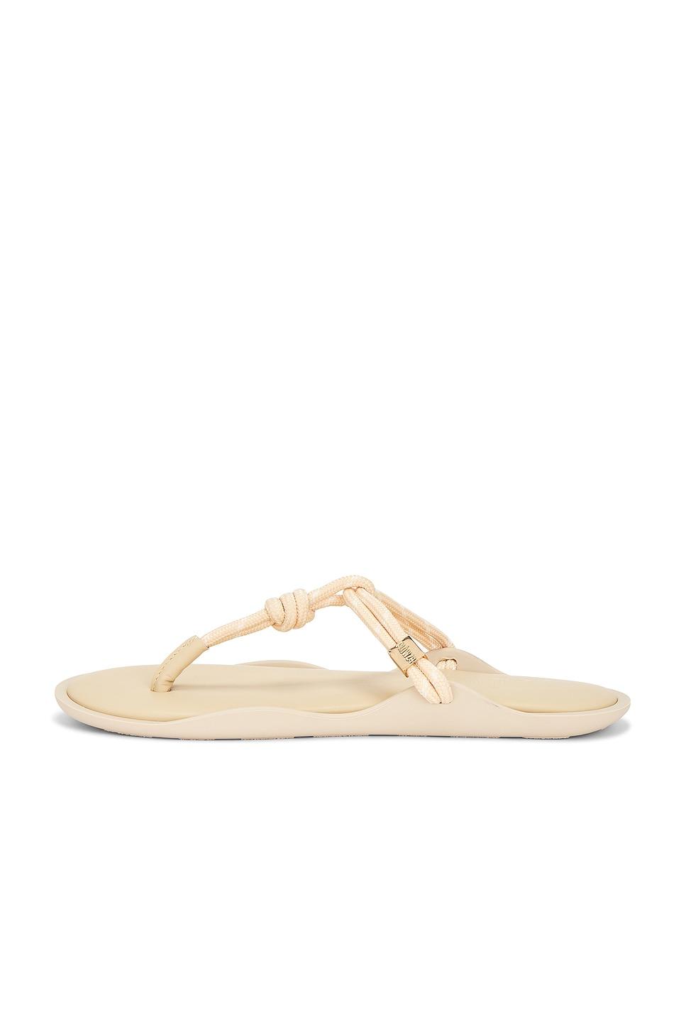 Flo Slide Product Image