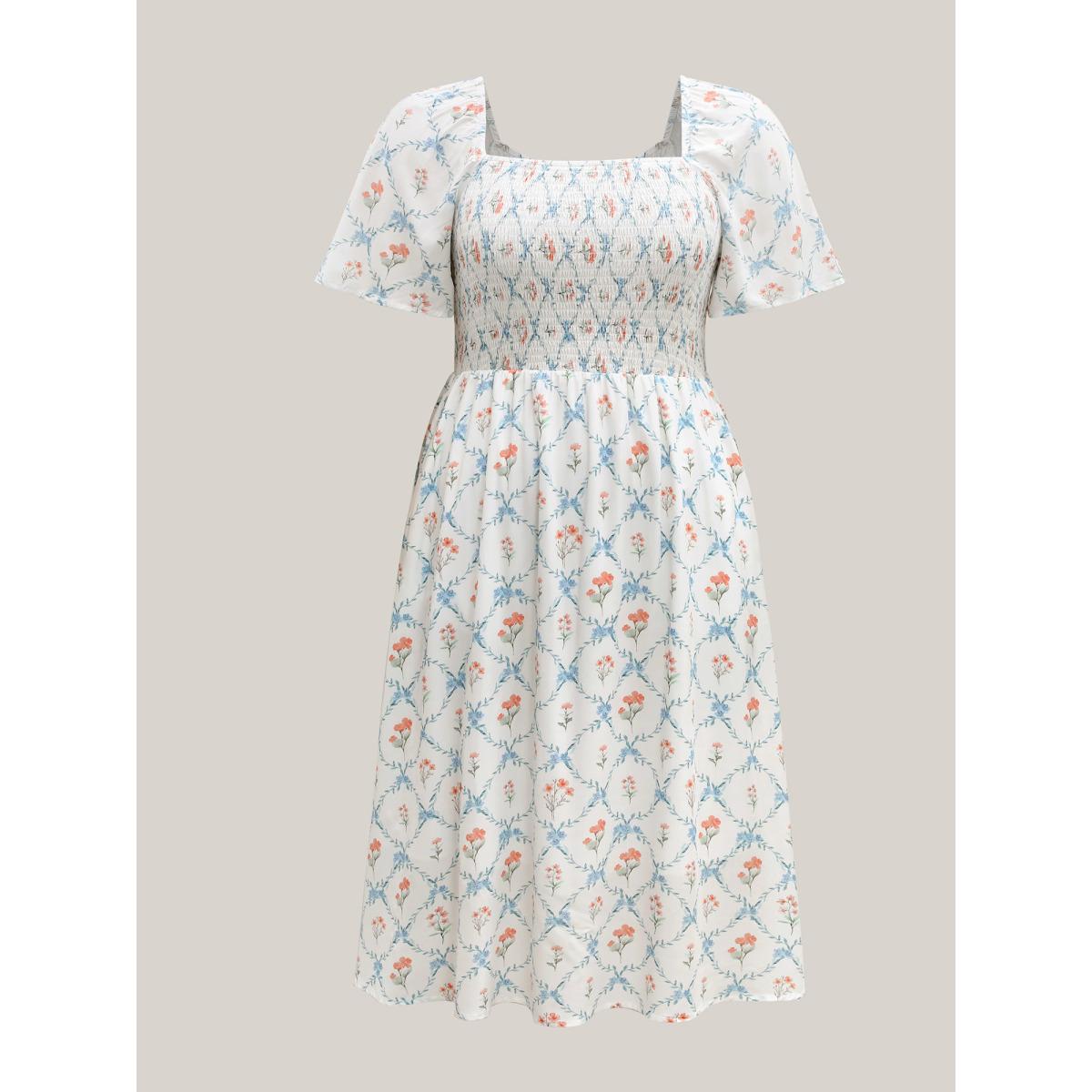 Plus Size Shirred Floral Print Pockets Midi Dress Originalwhite Women Romantic Square Neck Short sleeve Curvy BloomChic 26/4X Product Image