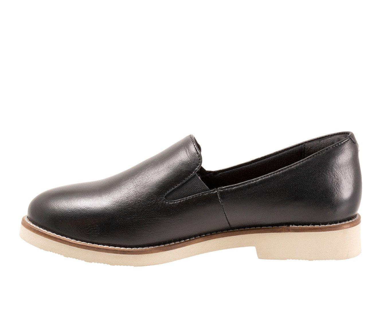 Women's Softwalk Whistle II Heeled Loafers Product Image
