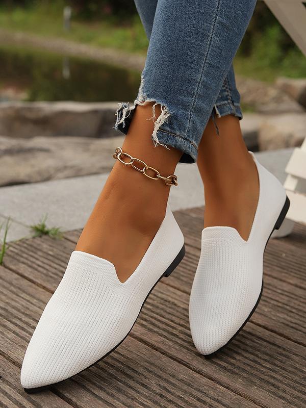 Pointed-Toe Shallow Cut Split-Joint Flat Shoes Product Image