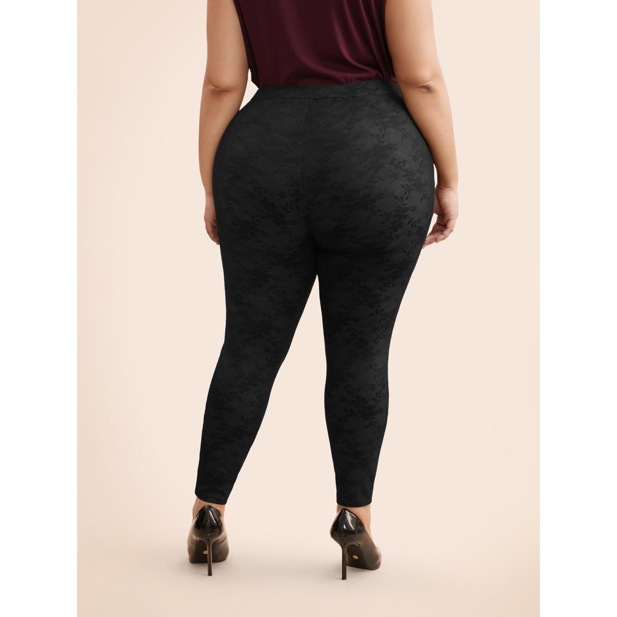 Plus Size Floral Medium Stretch Skinny Leggings Women Black Elegant Medium stretch Skinny Mid Rise Everyday Leggings BloomChic 28/5X Product Image