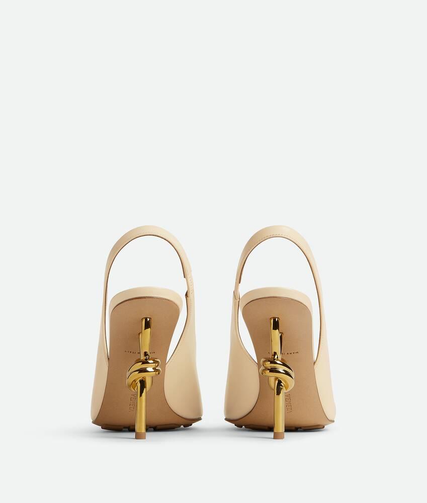Women's Knot Sandal in Sea salt Product Image