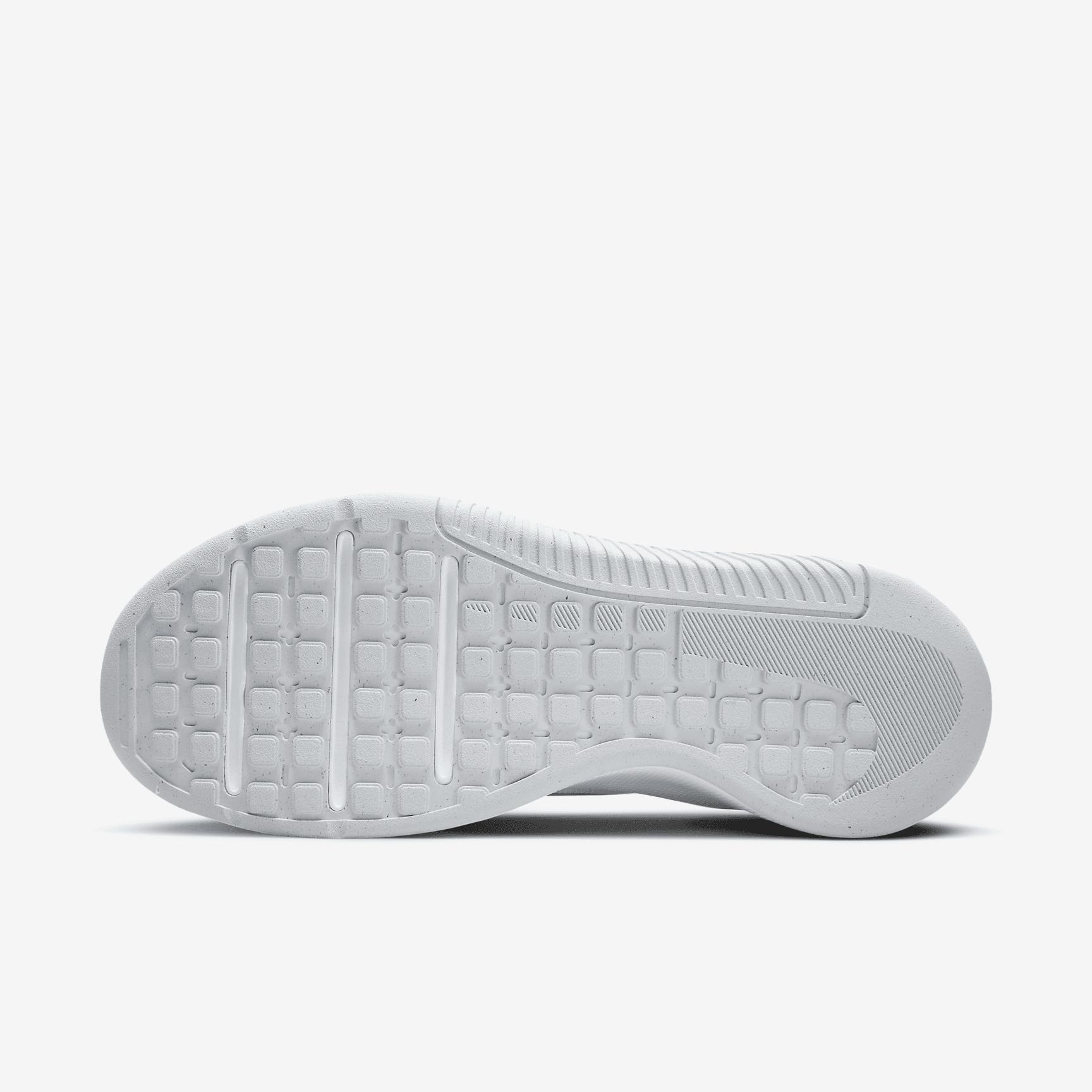 Nike MC Trainer 3 Women's Workout Shoes Product Image