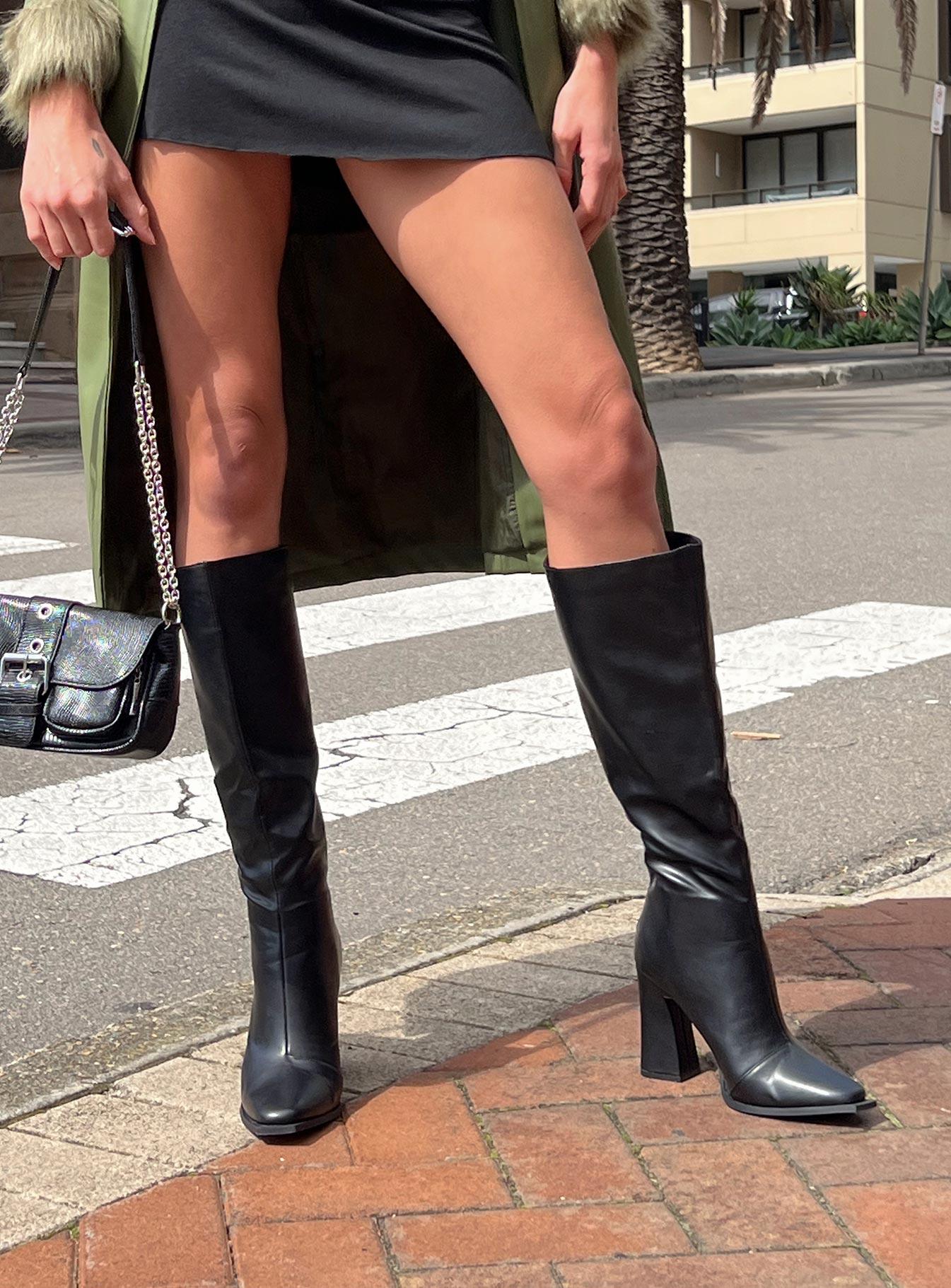 Keeley Boots Matte Black Product Image