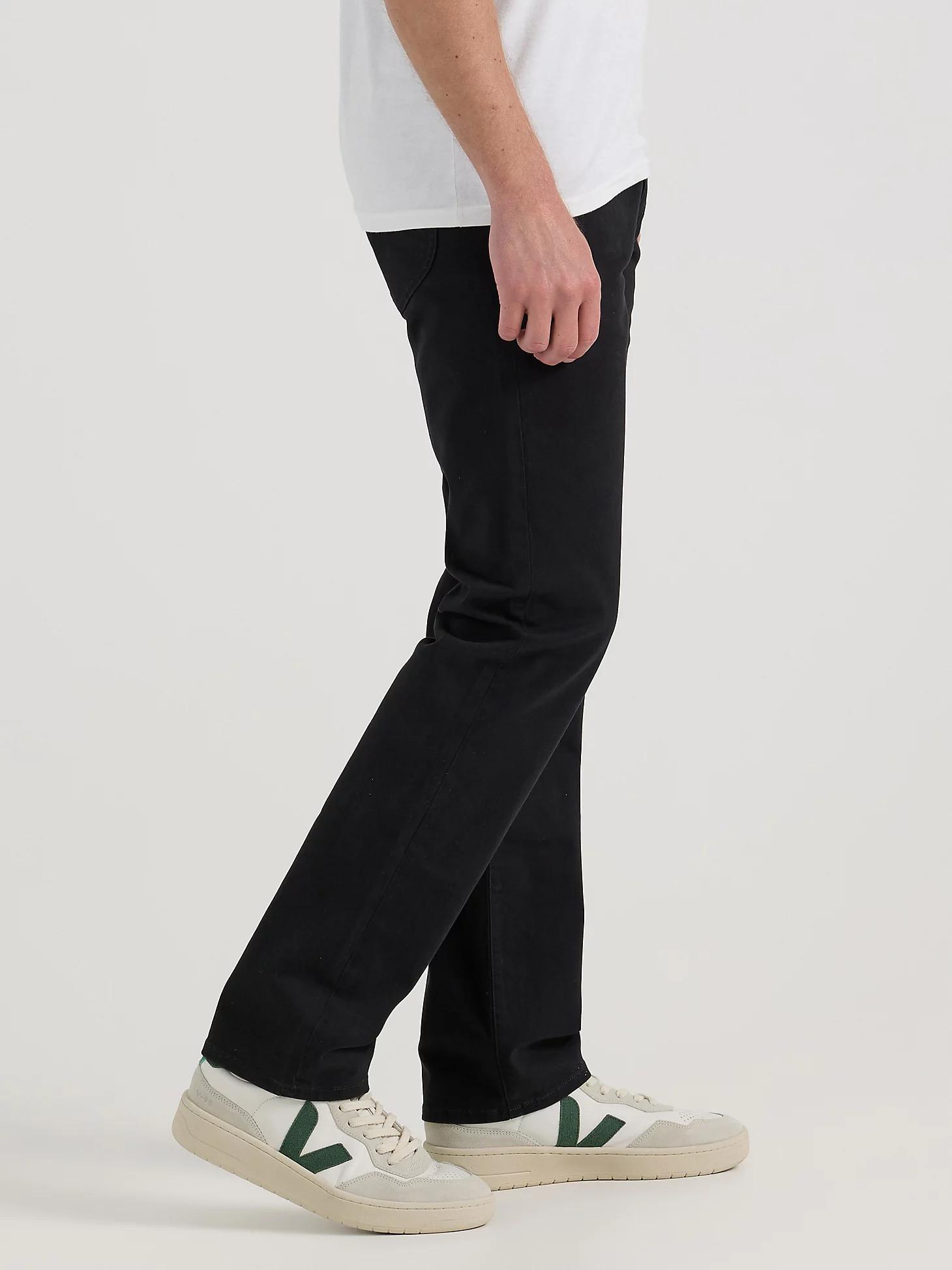 Men's Extreme Motion Regular Straight Twill Jean | Men's Jeans | Lee® Product Image