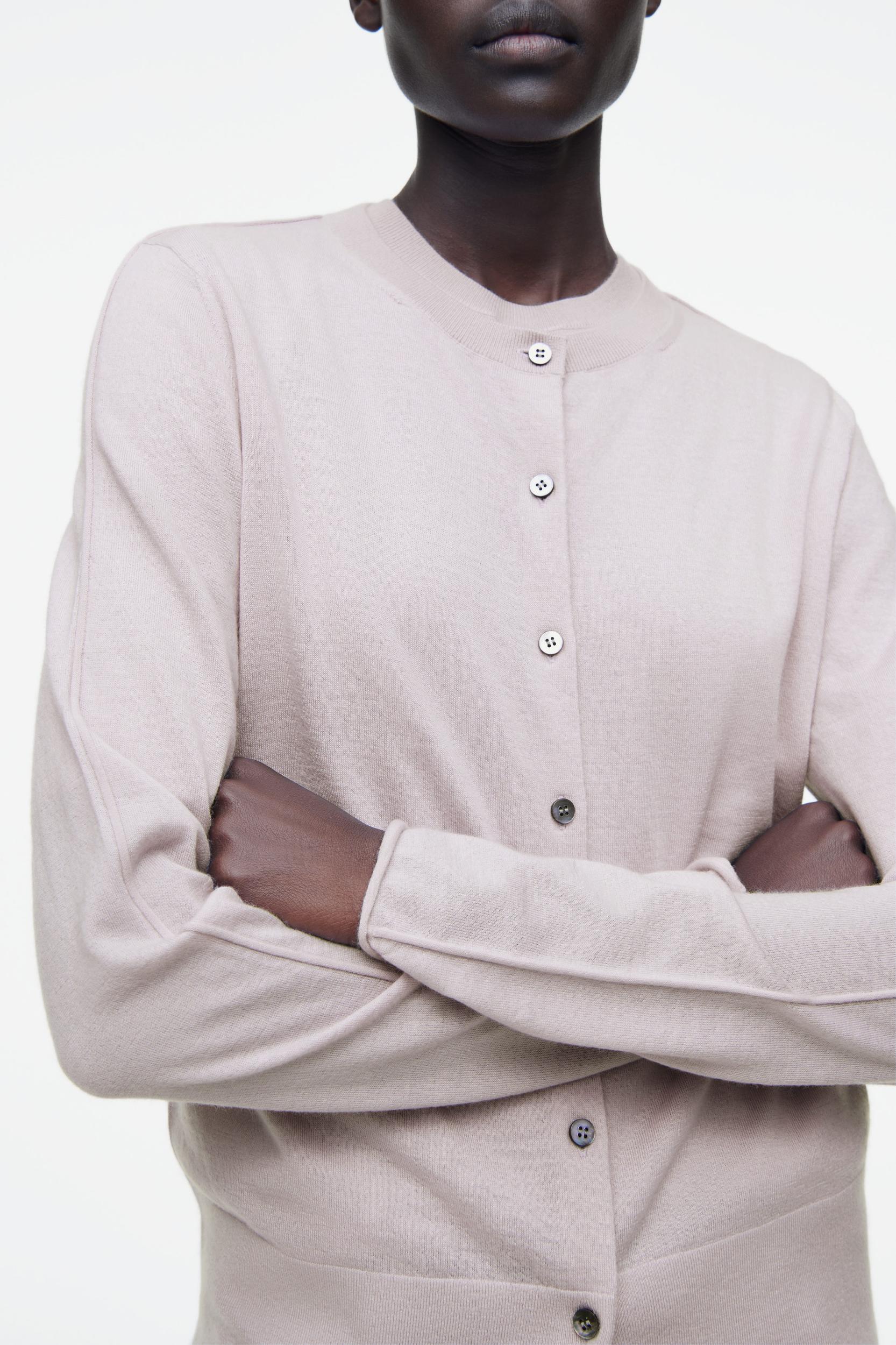 FINE PURE CASHMERE CARDIGAN Product Image