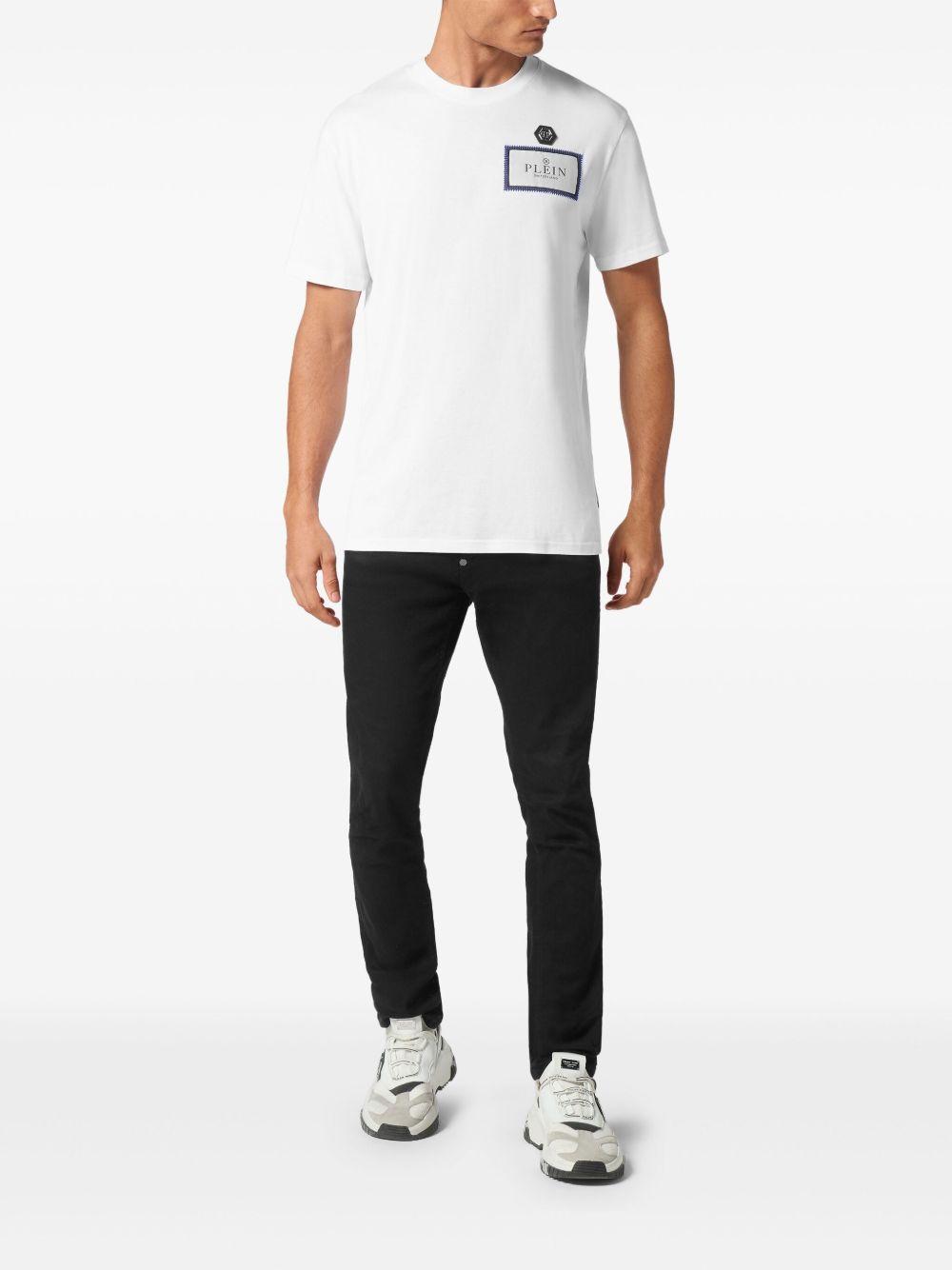 patch-detail T-shirt Product Image