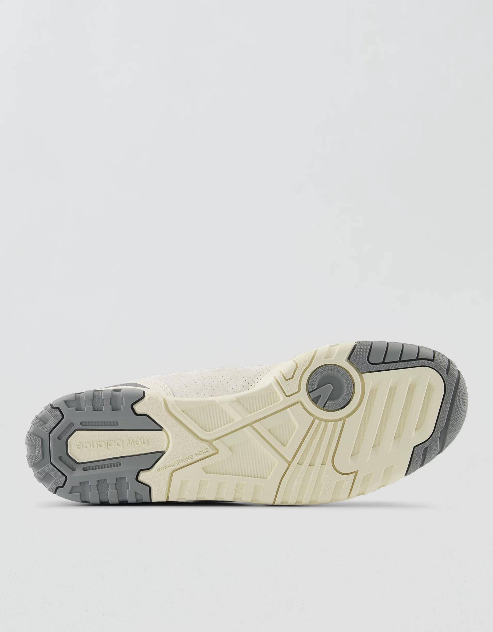 New Balance Men's 550 Sneaker Product Image