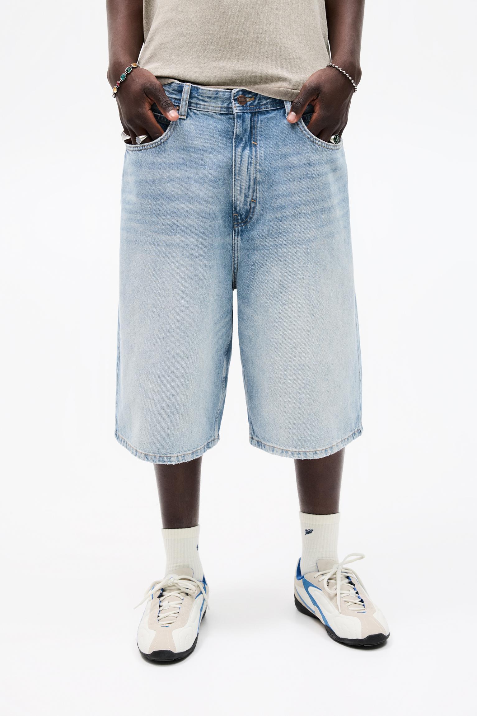 Skater jorts Product Image