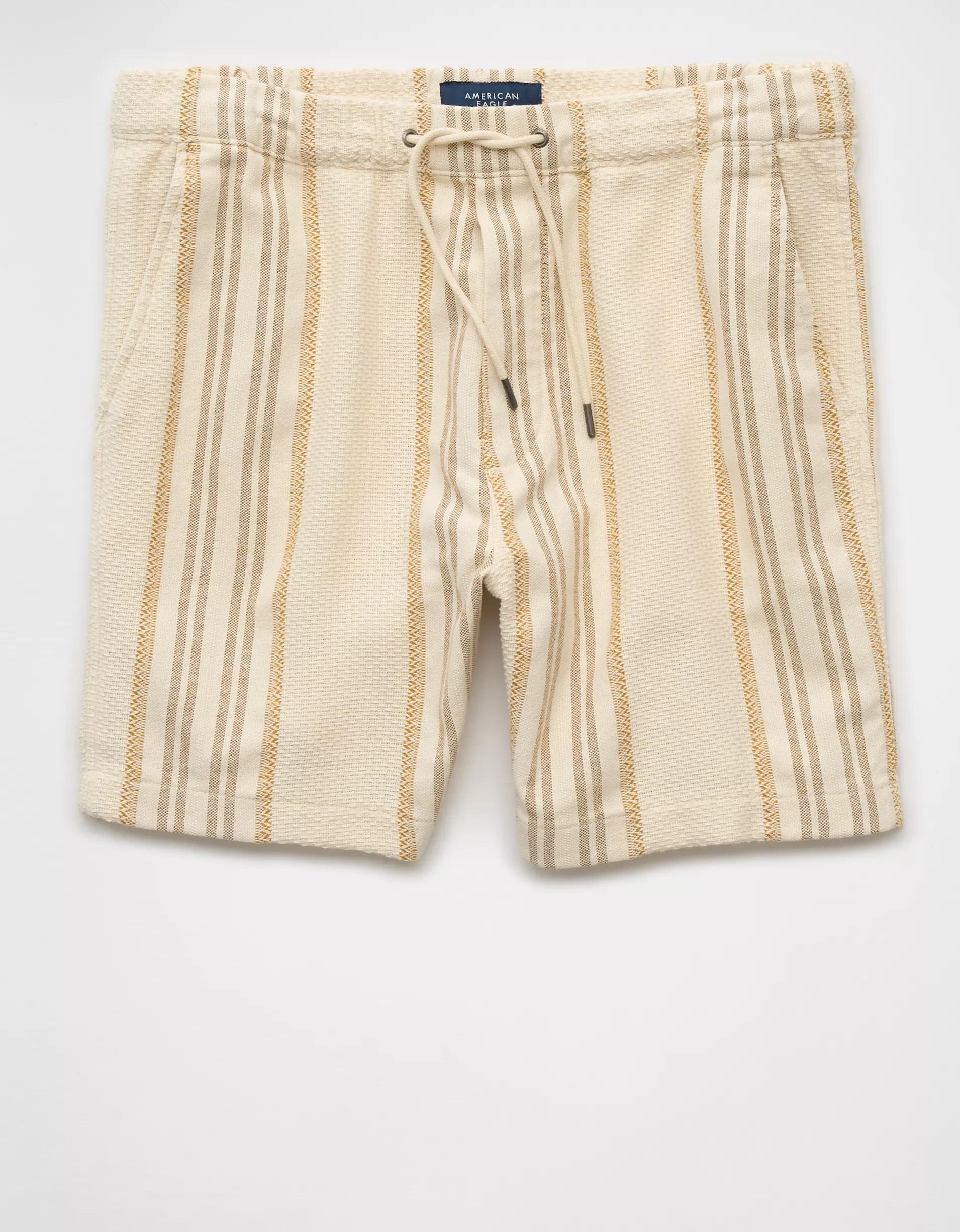 AE 7" Lived-In Trekker Short Product Image