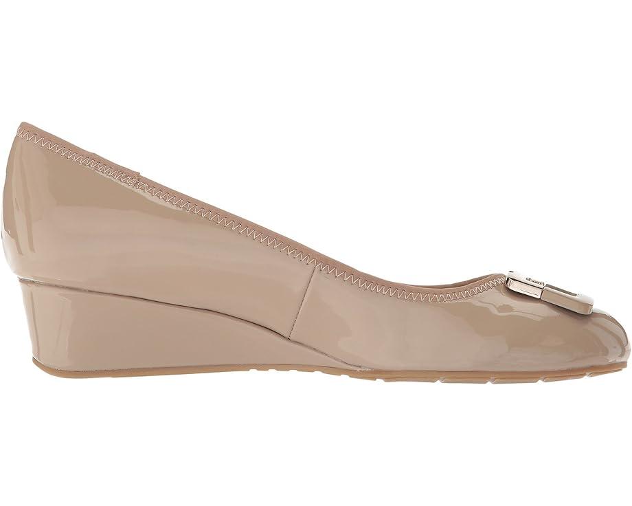 Sloane Wedge Product Image