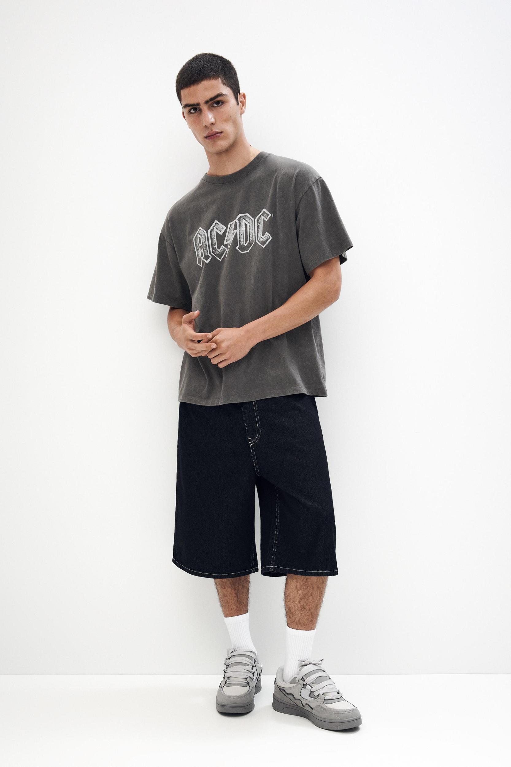 Gray AC/DC T-shirt Product Image