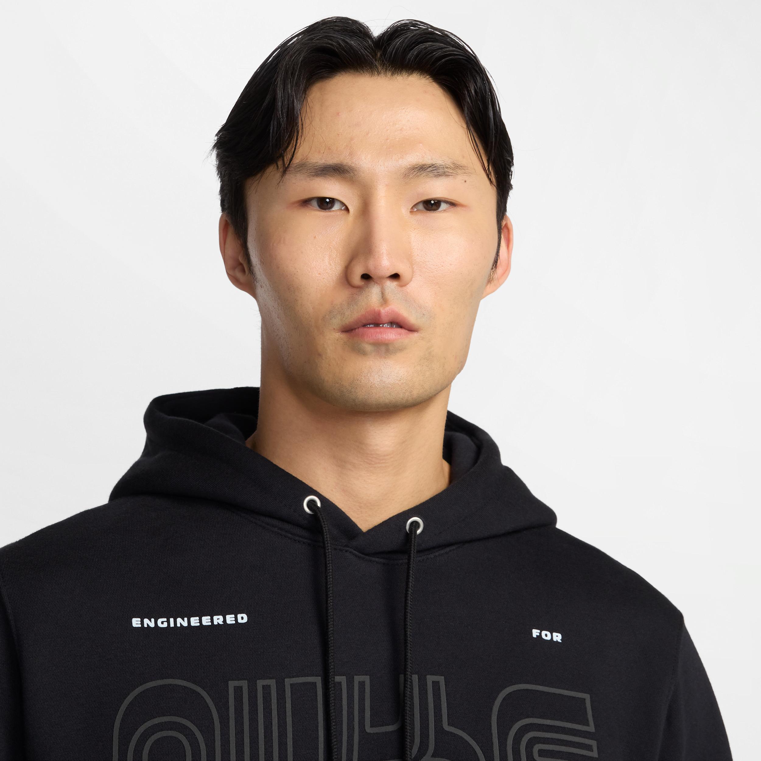 Nike Men's Club Pullover Fleece Hoodie Product Image