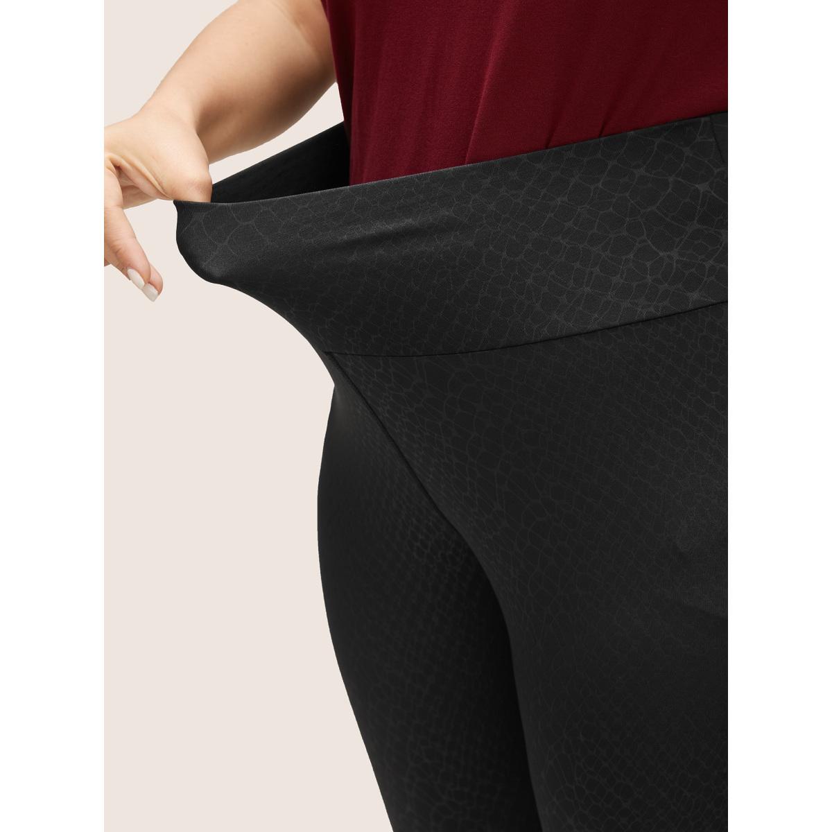 Plus Size Plain Textured Skinny High Rise Leggings Women Black Casual High stretch Skinny High Rise Everyday Leggings BloomChic 18-20/2X Product Image