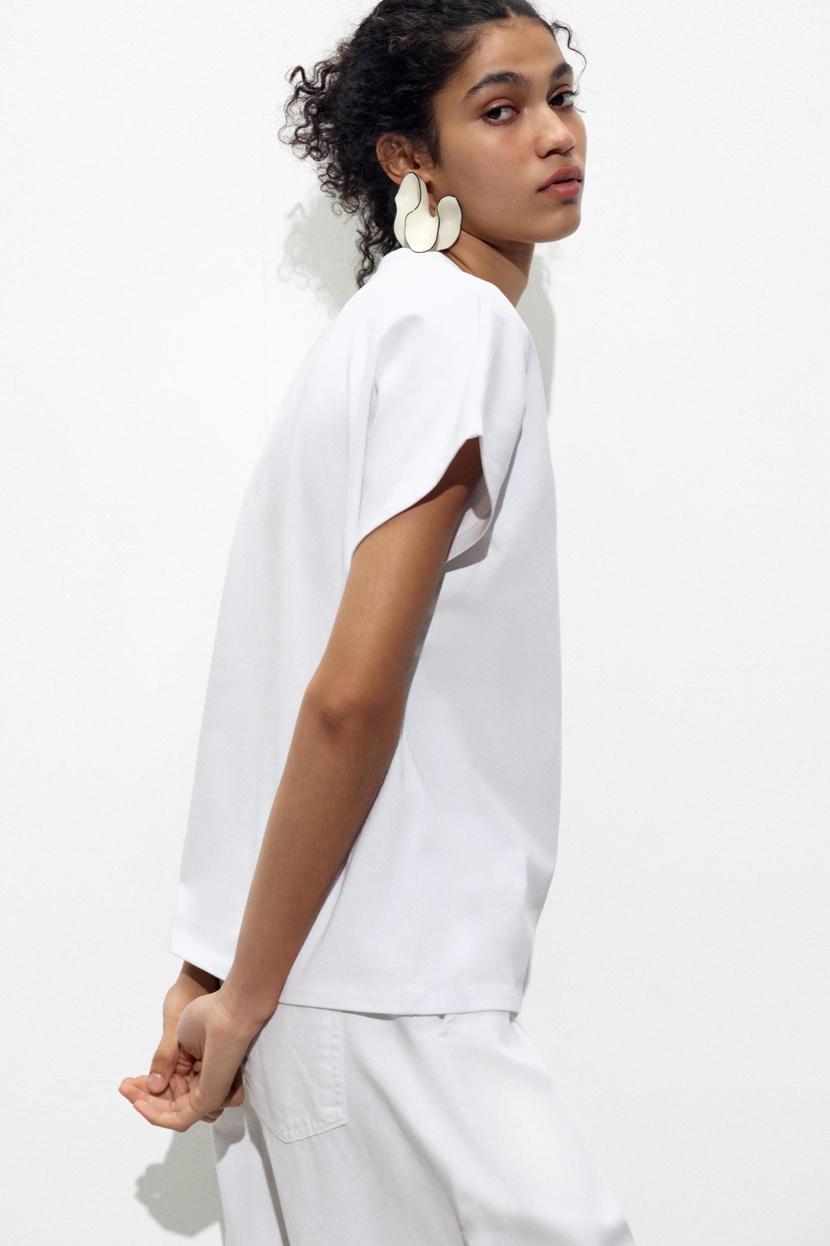 DOLMAN SLEEVE T-SHIRT Product Image