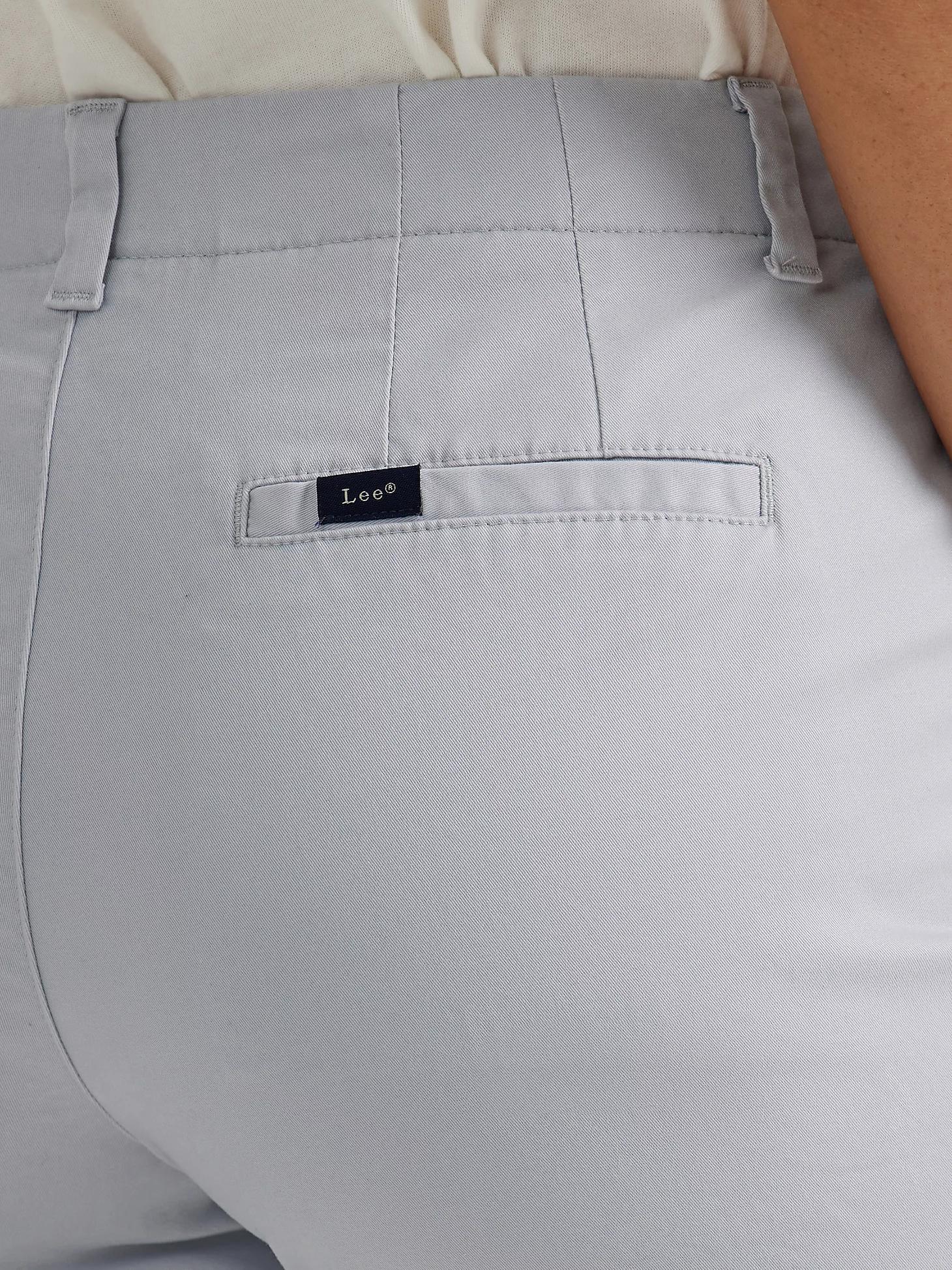 Women's Legendary Chino Bermuda | Women's Shorts | Lee® Product Image