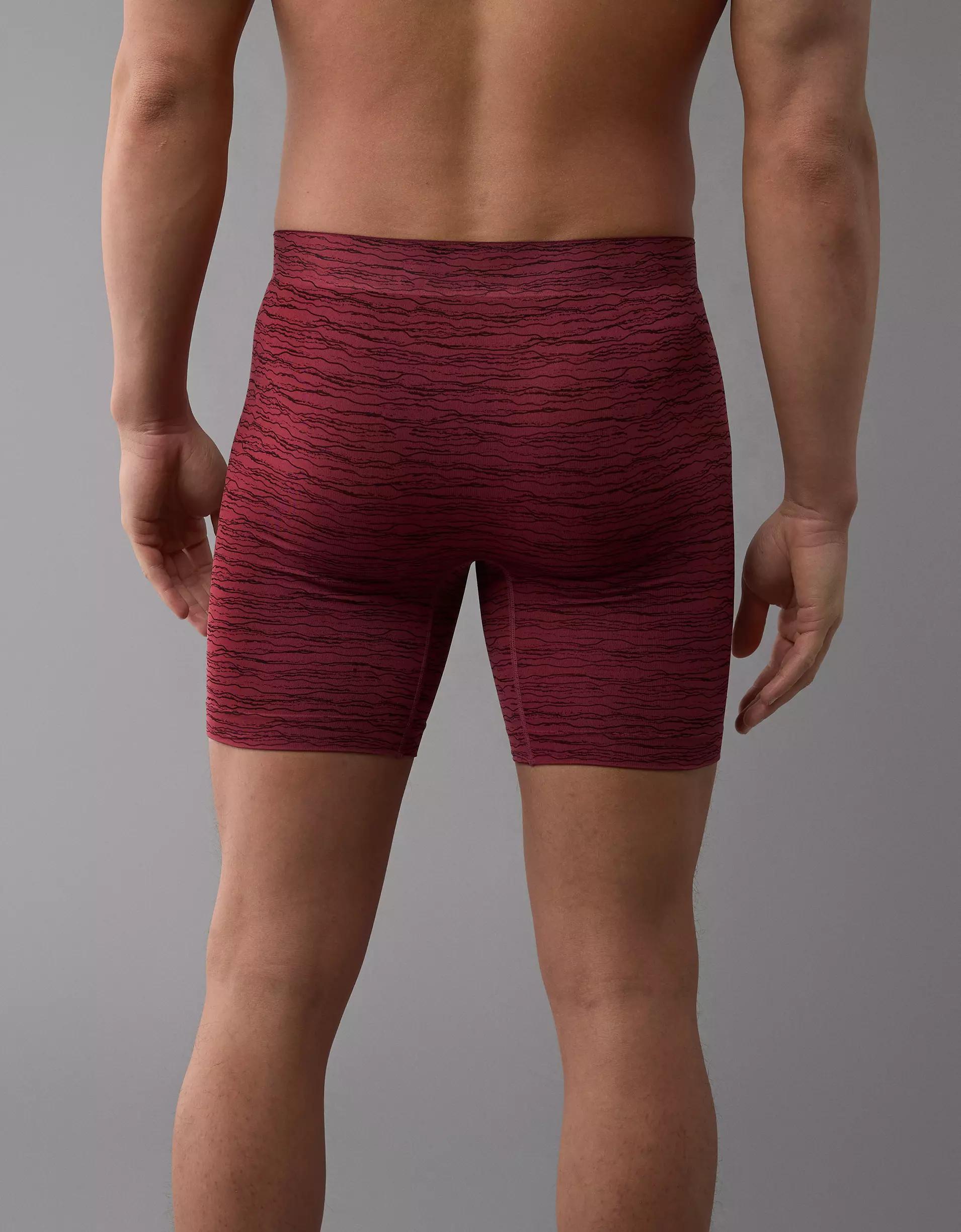 AEO Men's Waves 6" StealthMode Boxer Brief Product Image