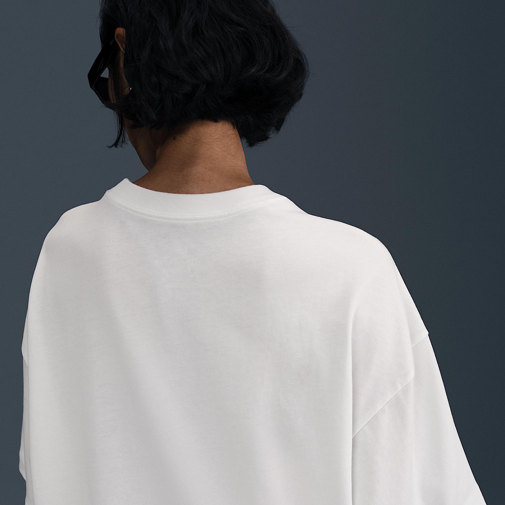 Nike Sportswear Essential Women's Oversized T-Shirt Product Image