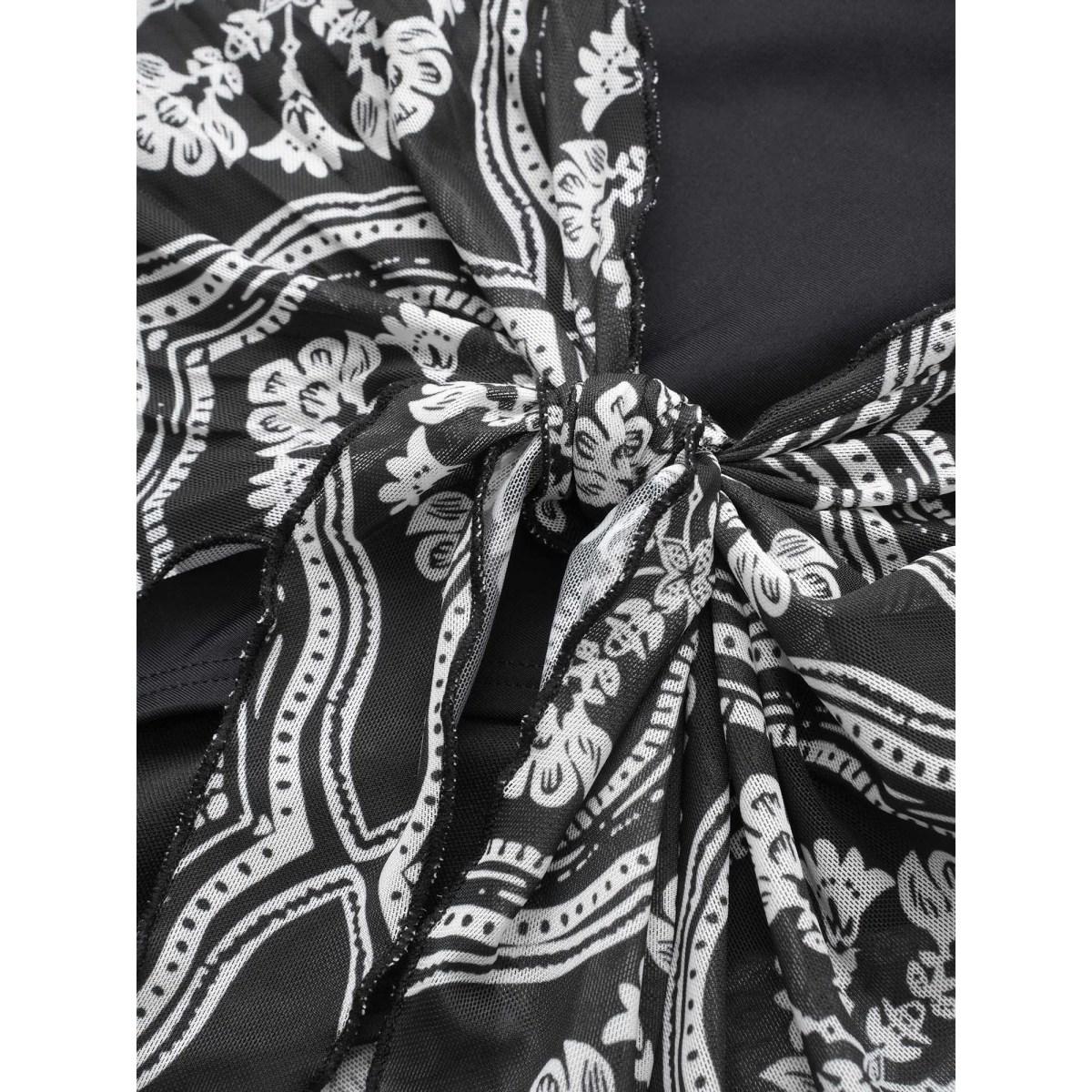 Plus Size Bandana Print Patchwork Bowknot Swim Bottom Women's Swimwear Black Beach Non High stretch Skinny High Rise Curve Swim Bottoms BloomChic 10/M Product Image