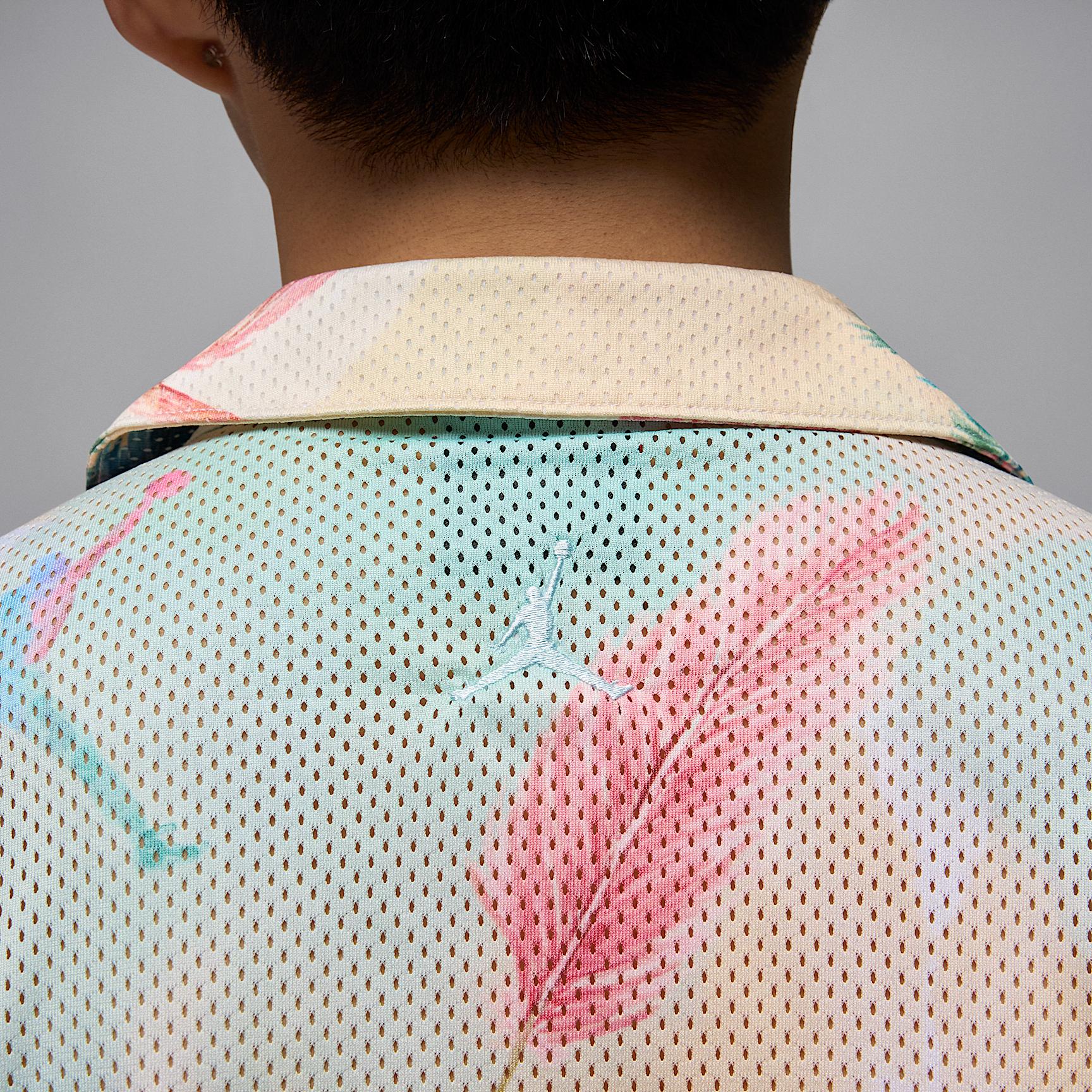 Jordan Mens Jordan Essential SMR PK Printed Camp Top - Mens Sail/Carolina Product Image