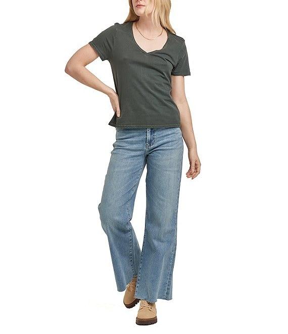 Dear John Madelyn V-Neck Short Sleeve Slim Fitting T-shirt Product Image