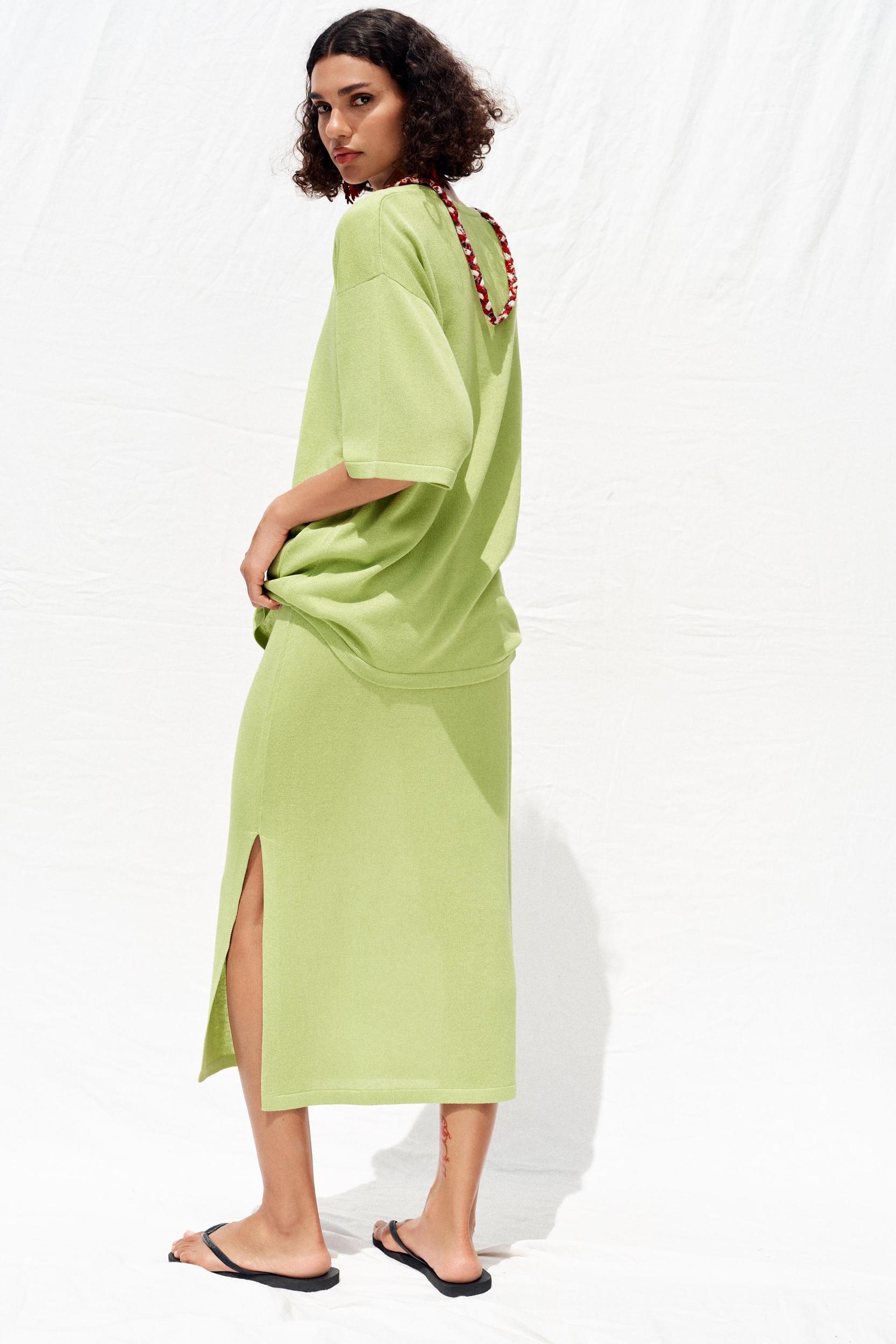 KNIT MIDI SKIRT Product Image