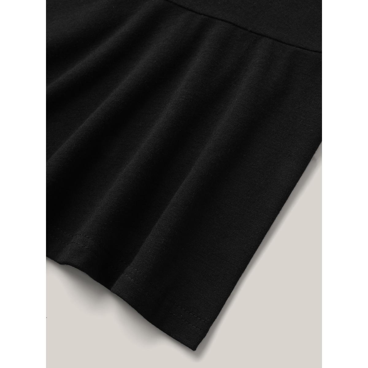 Plus Size Stretchy Ruffled Hem Cropped Pants Women Black Leisure Bodycon Mid Rise Casual Pants BloomChic 14-16/1X Product Image