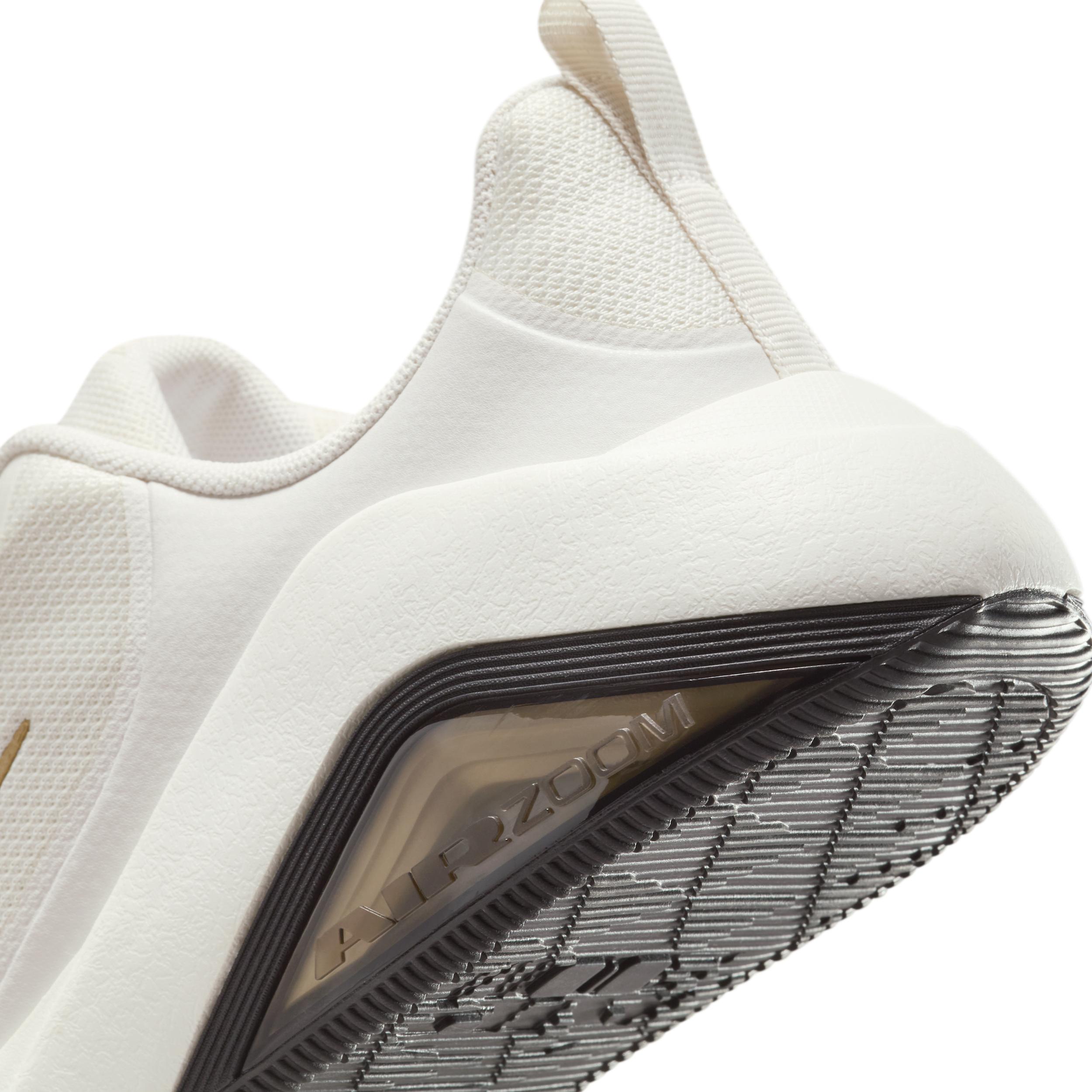 Nike Bella 7 Women's Workout Shoes Product Image