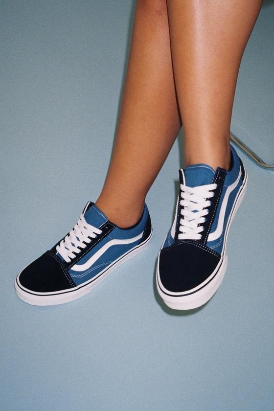 Old Skool Navy Color Block Lace-Up Sneakers Product Image