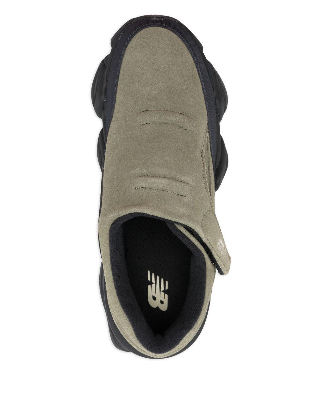 8040 sneakers Product Image