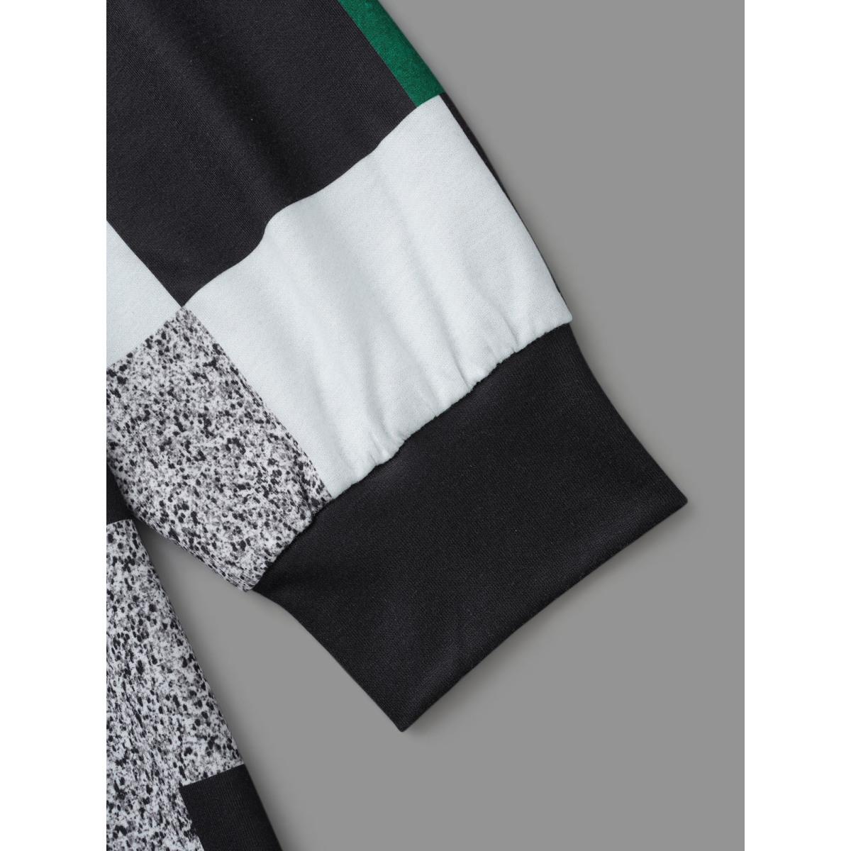 Plus Size Asymmetrical Colorblock Contrast Slit Hem Sweatshirt Women DarkGreen Casual Contrast Loose Round Neck Everyday Sweatshirts BloomChic 30/6X Product Image