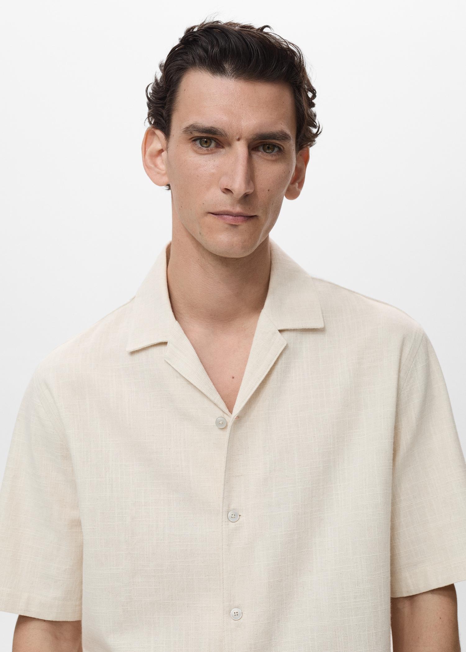 Cotton linen-blend regular-fit shirt - Men | MANGO USA Product Image