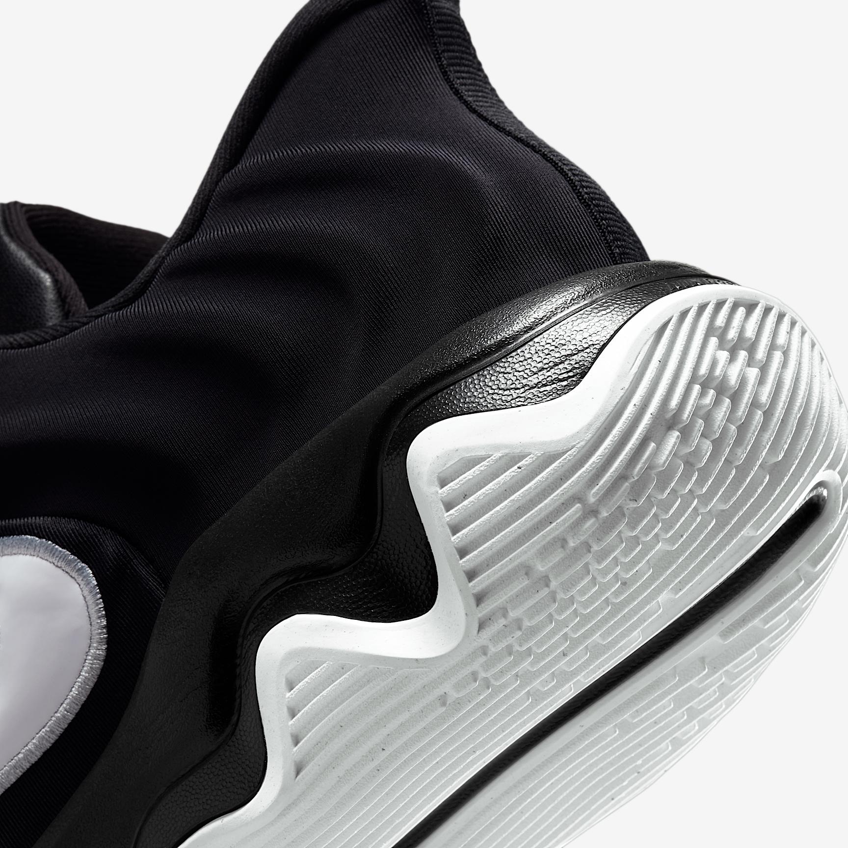 Nike Men's Giannis Immortality 4 Basketball Shoes Product Image