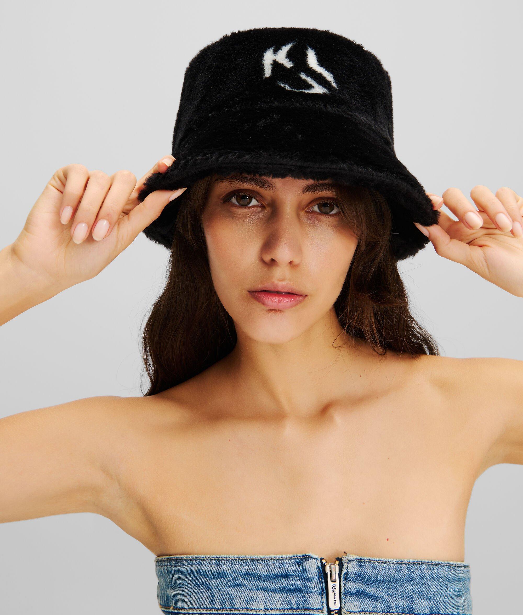 FAUX-FUR BUCKET HAT Product Image