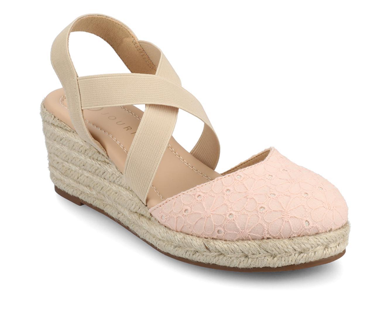 Women's Journee Collection Ashlee Wedges Product Image