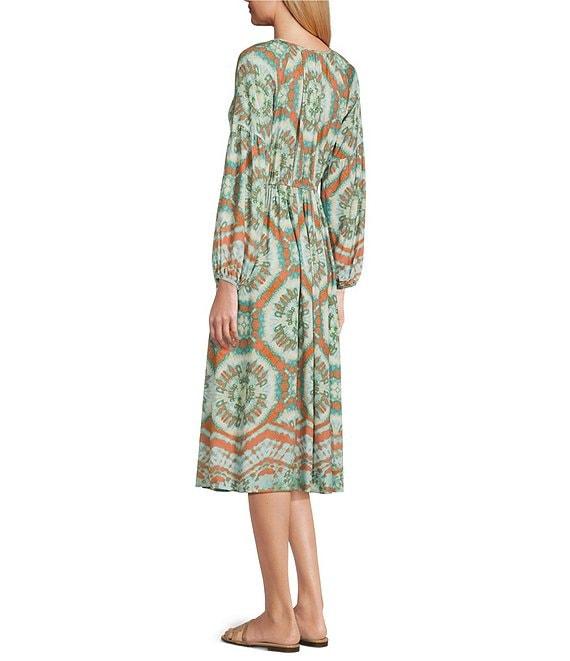 Nurture V-Neck 3/4 Sleeve Midi Dress Product Image