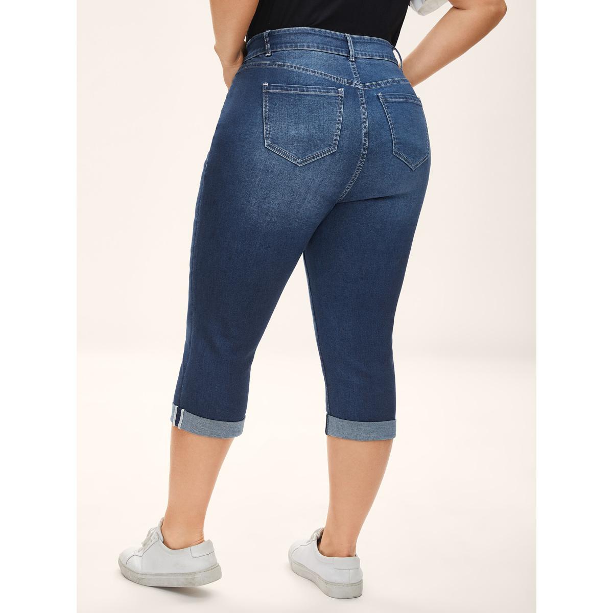 Plus Size Whiskered Wash Crop Skinny-Fit Jeans Women Midblue Leisure Medium stretch Slanted pocket Jeans BloomChic 26/4X Product Image