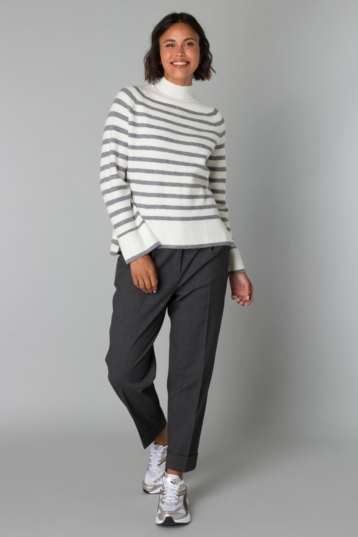 Okapi Sweater Product Image